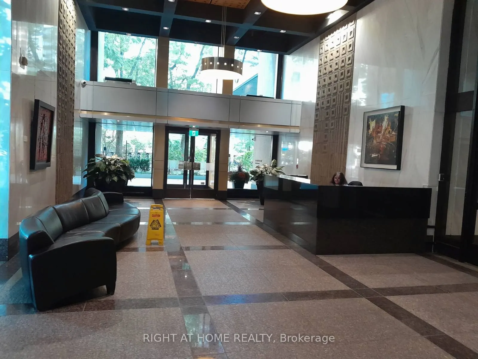 33 Harbour Square #2803