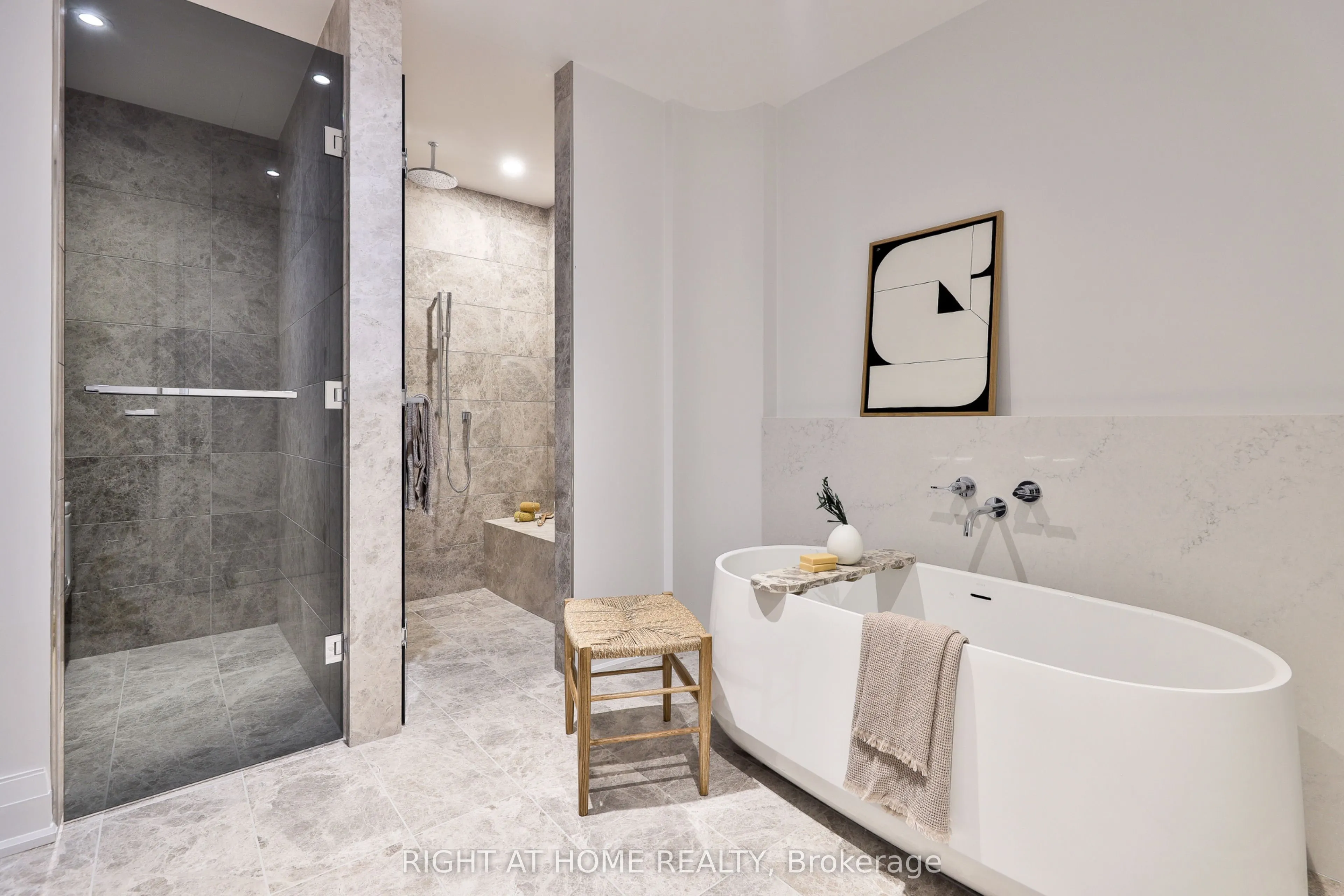 10 Prince Arthur Avenue #404