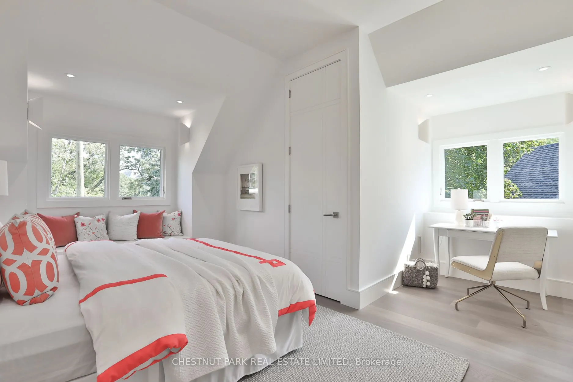 10 Rosedale Road