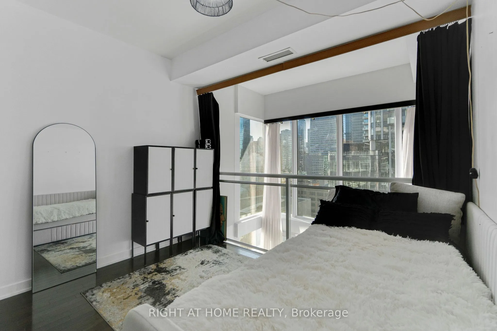 21 Nelson Street #Lph01