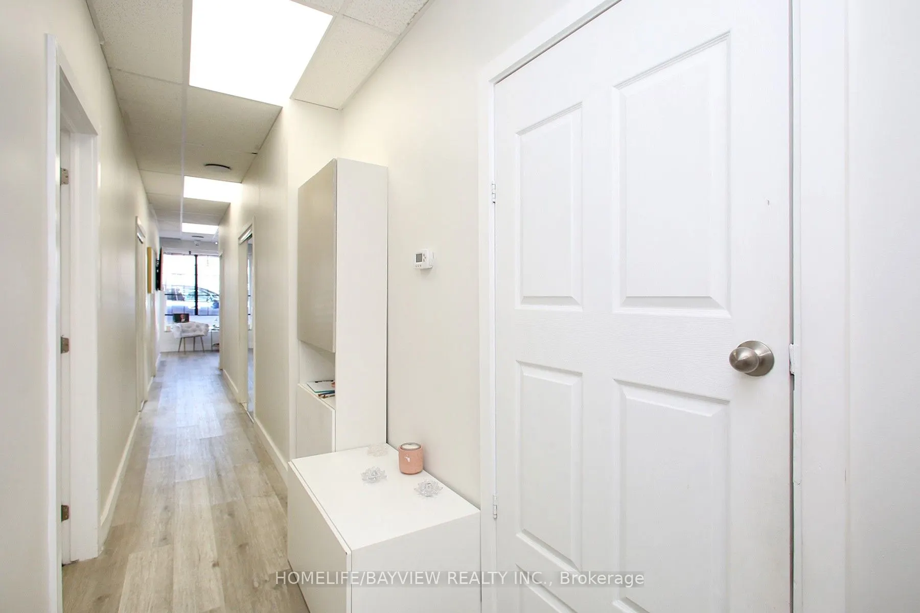 6166 Yonge Street