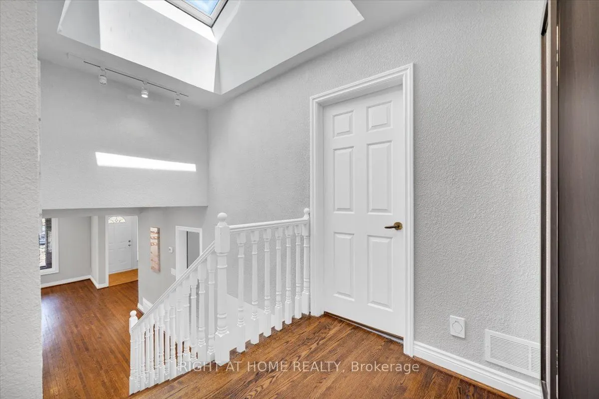 23 Christine Crescent
