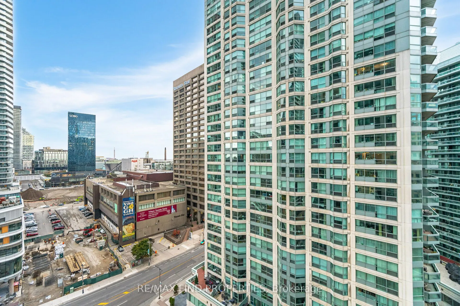 12 Yonge Street #1505