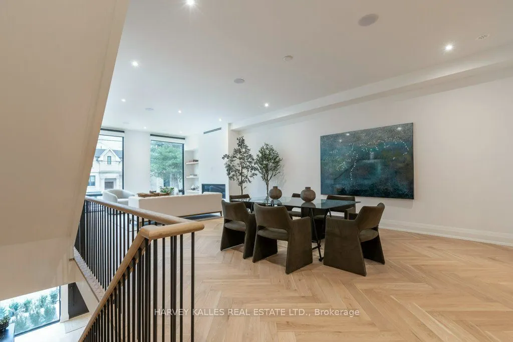 32 Evergreen Gardens
