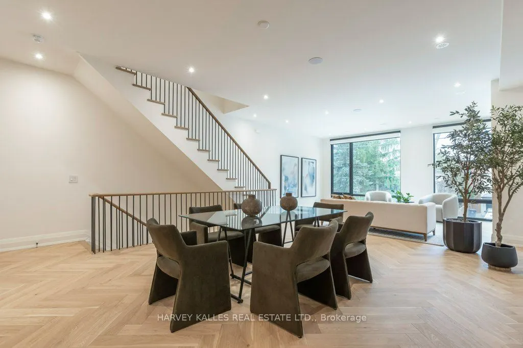 32 Evergreen Gardens