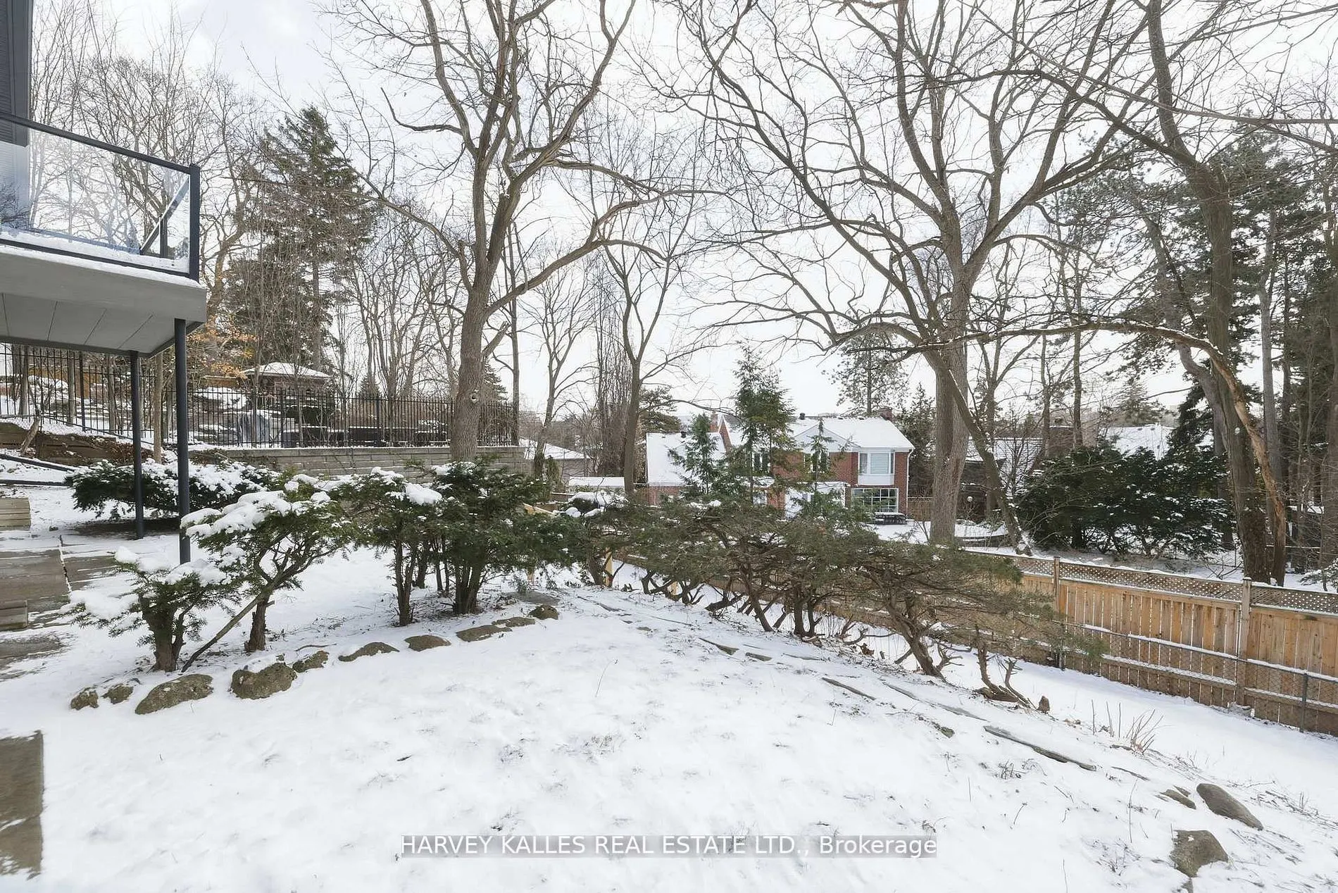 537 Blythwood Road
