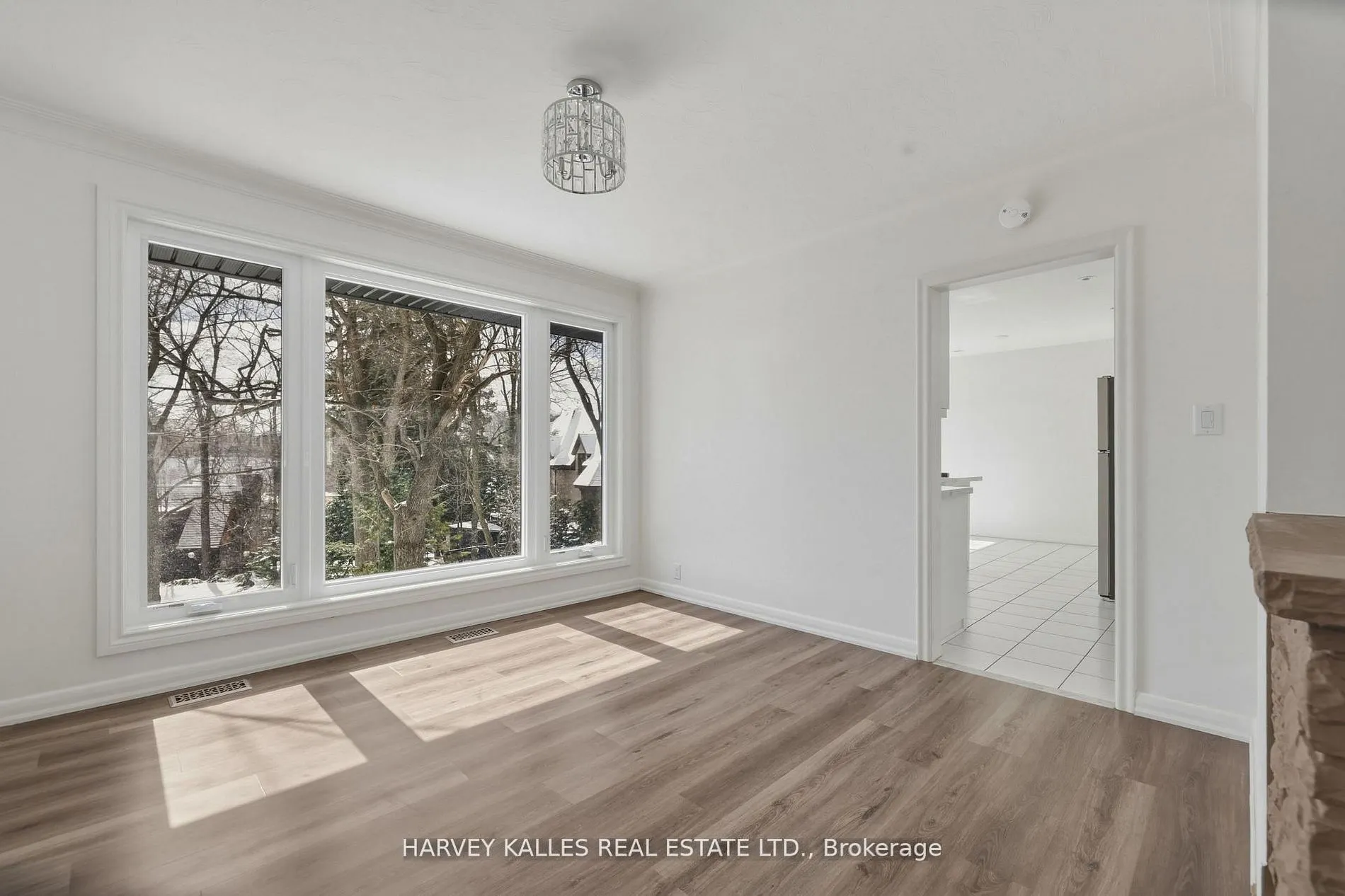 537 Blythwood Road