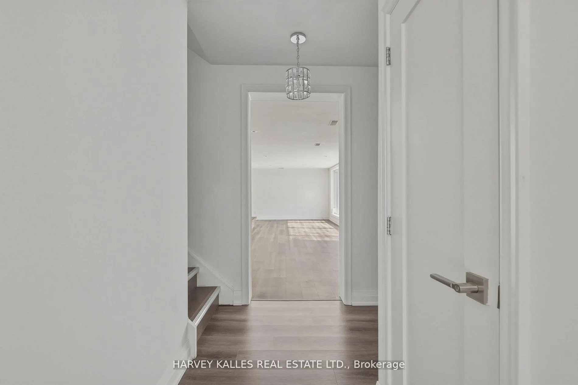 537 Blythwood Road