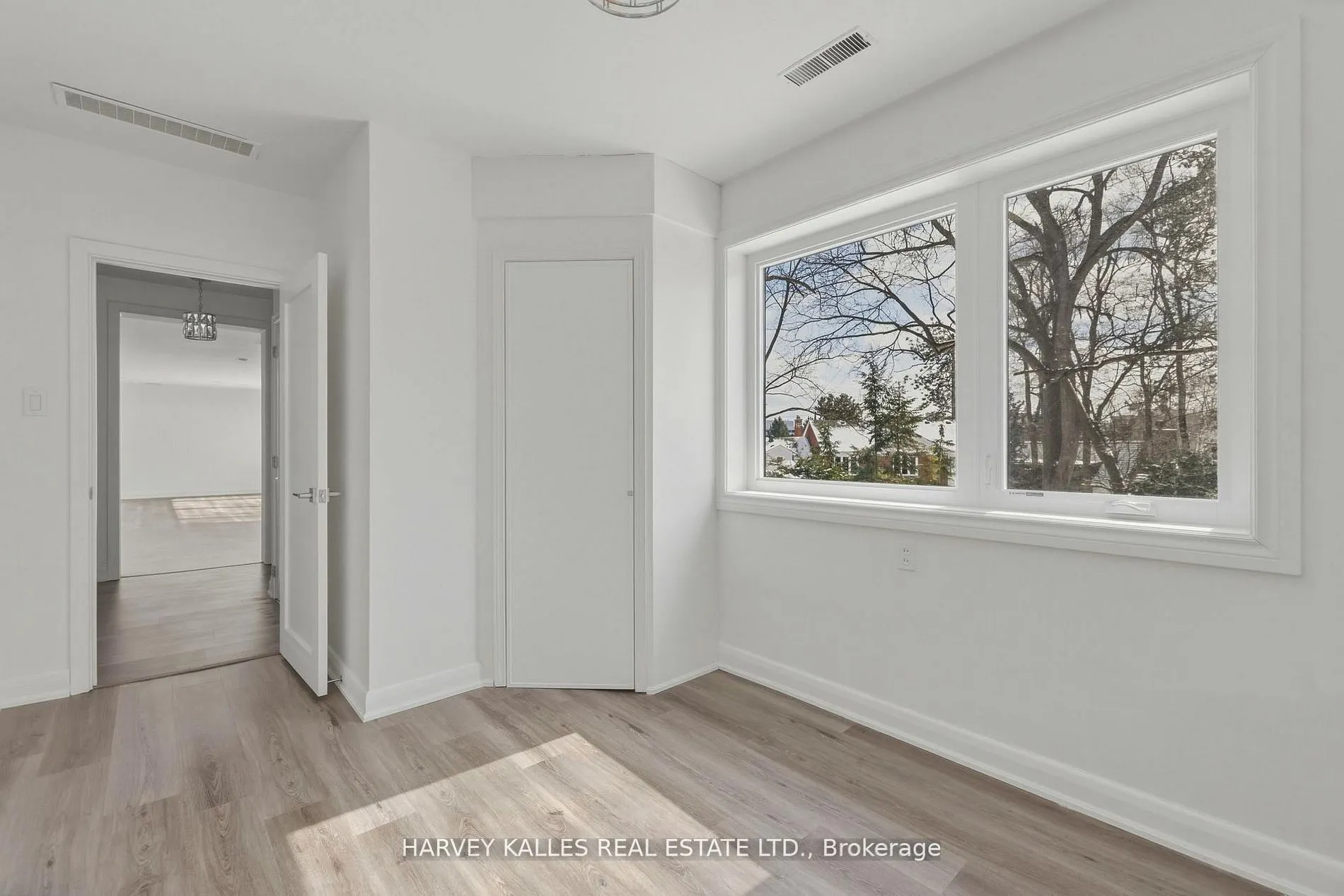 537 Blythwood Road