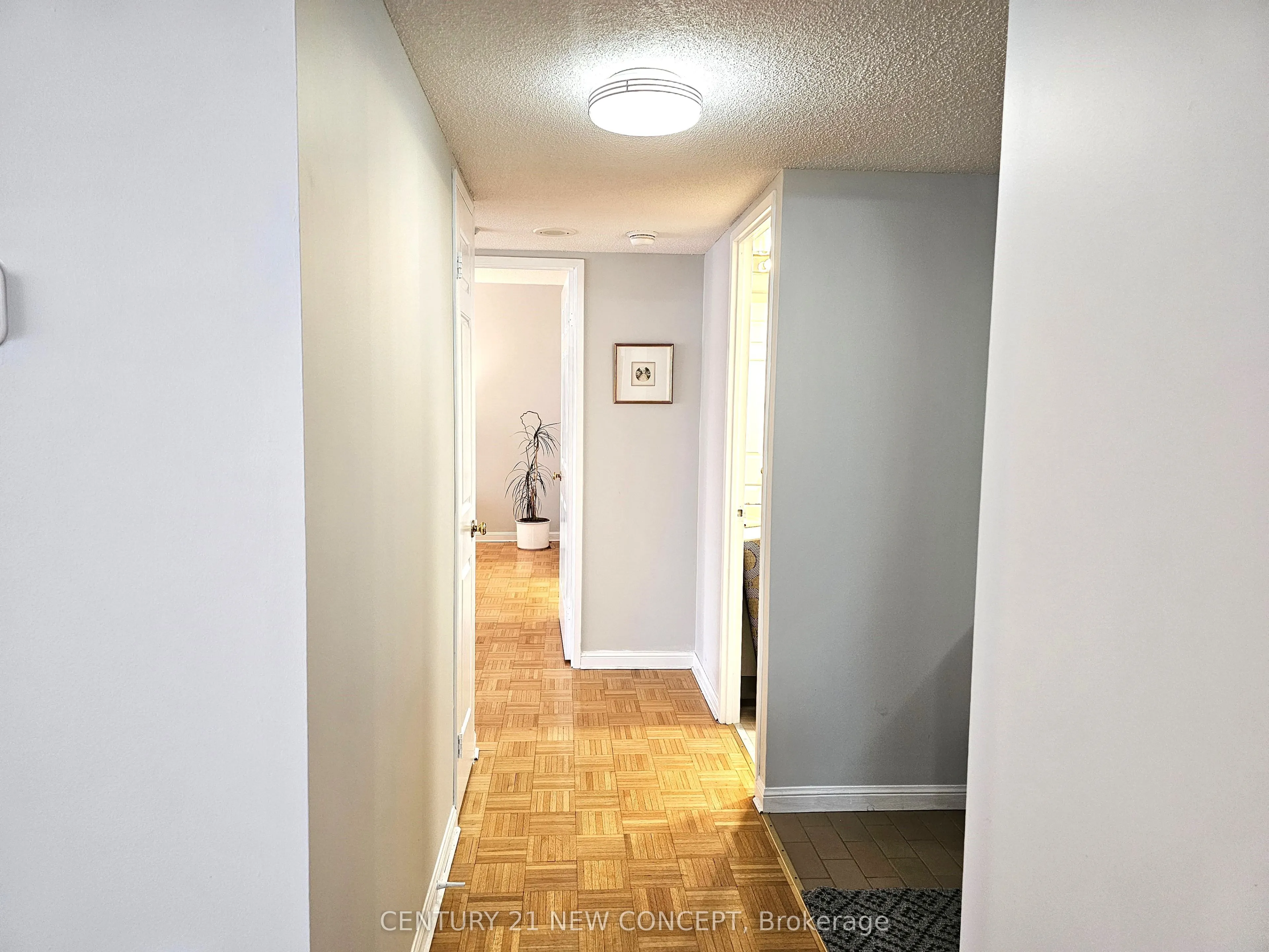 255 The Donway West E #123