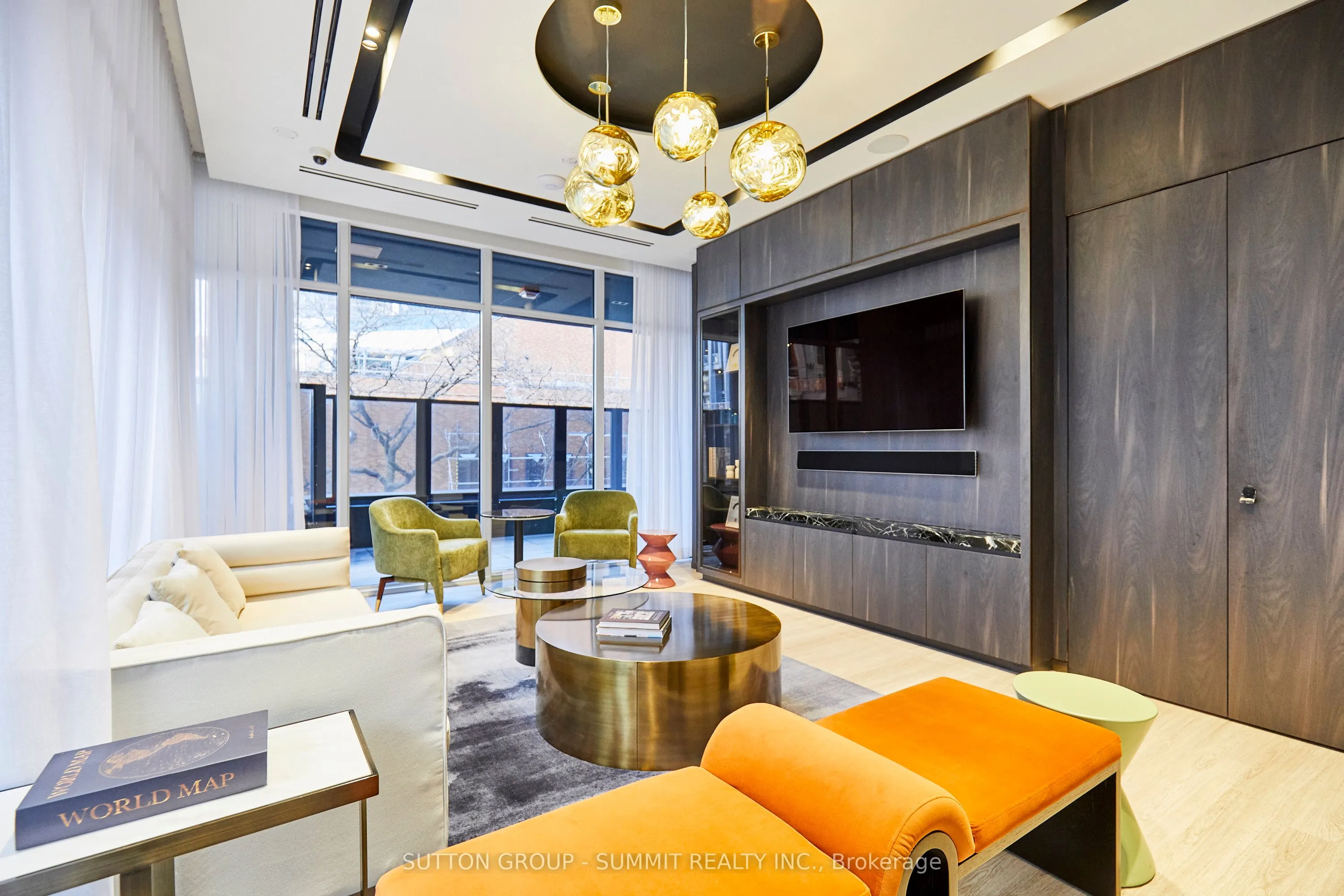 771 YONGE Street #2501