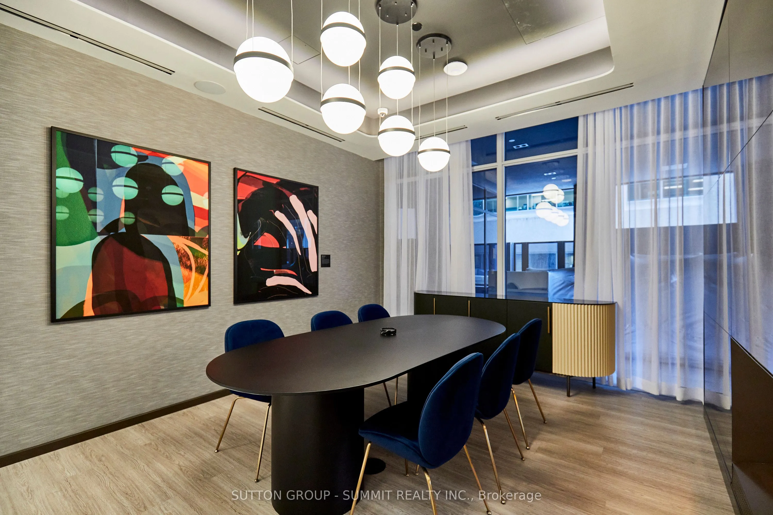 771 YONGE Street #2501