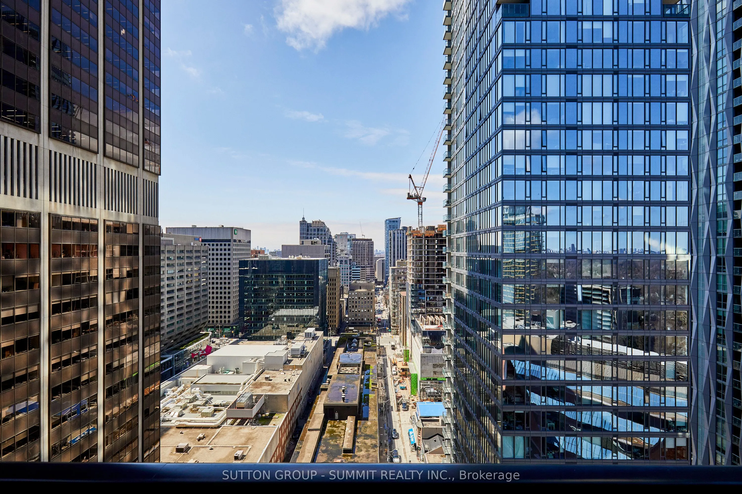771 YONGE Street #2501