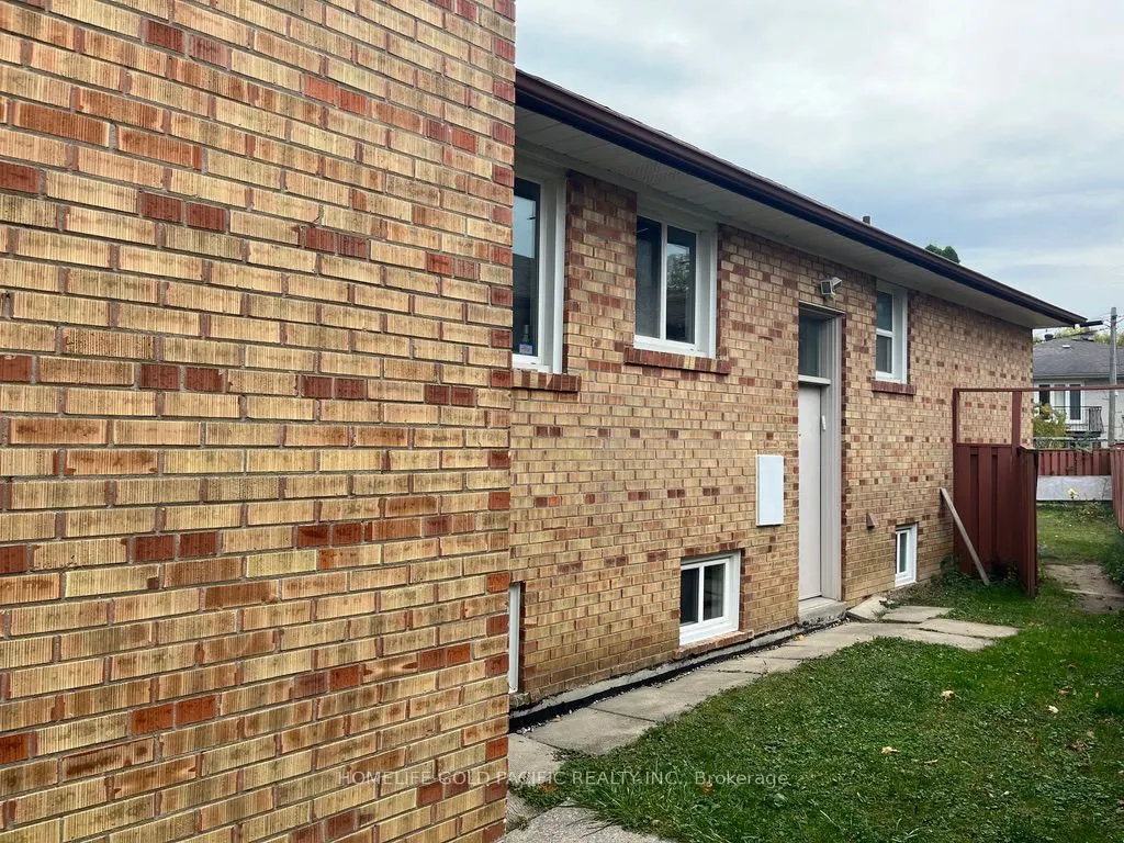 244 Maxwell (Basement) Street