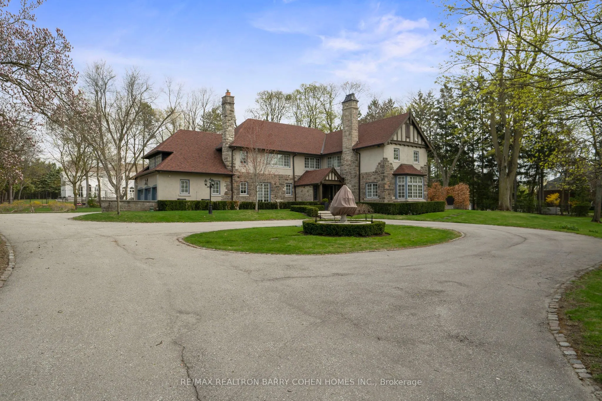 15 Park Lane Circle