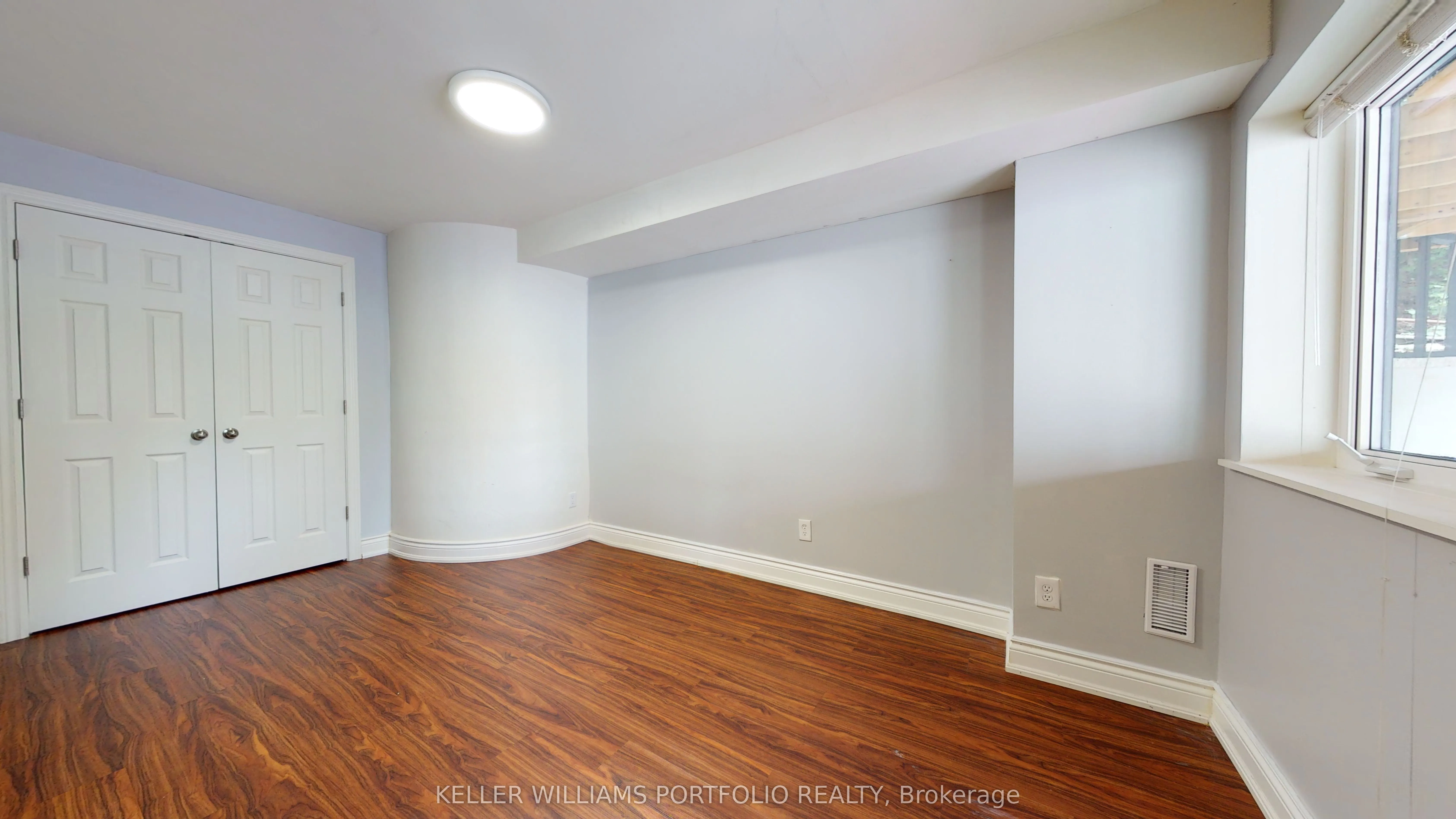 546 Eglinton Avenue E #5