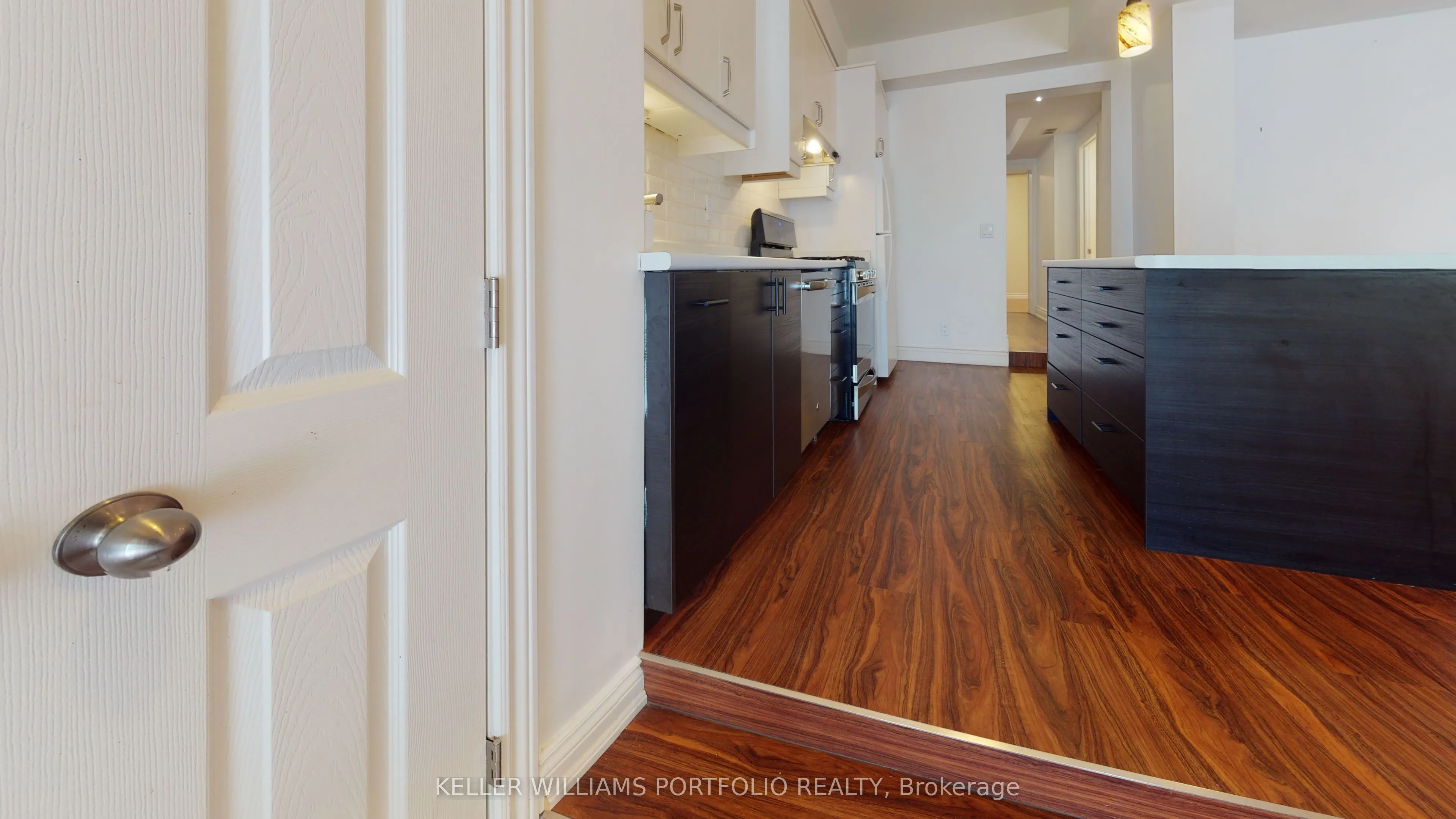 546 Eglinton Avenue E #5