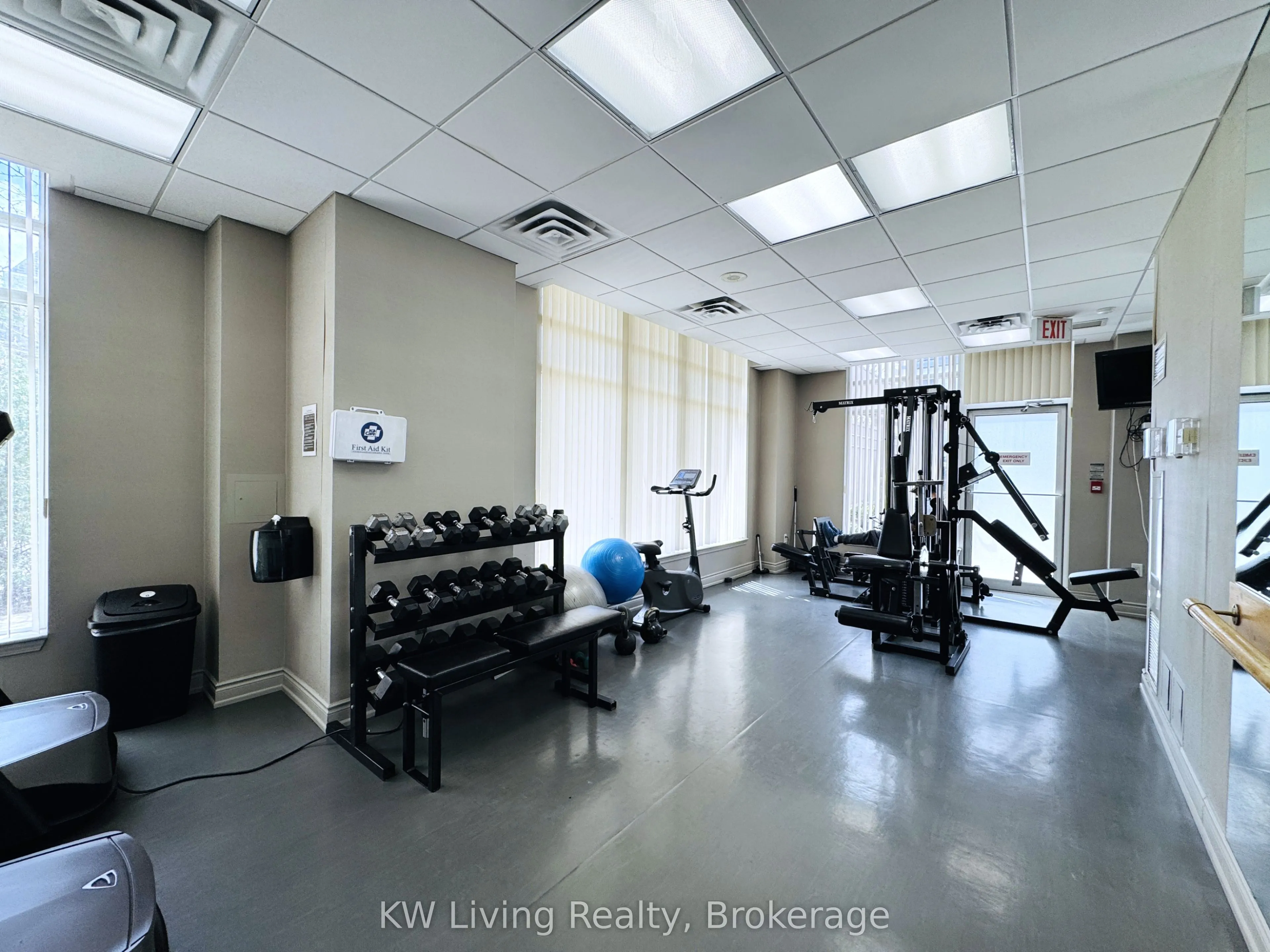 19 Barberry Place #204
