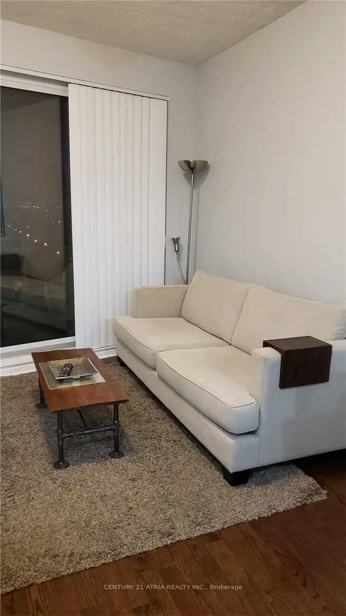 18 Holmes Avenue #1412