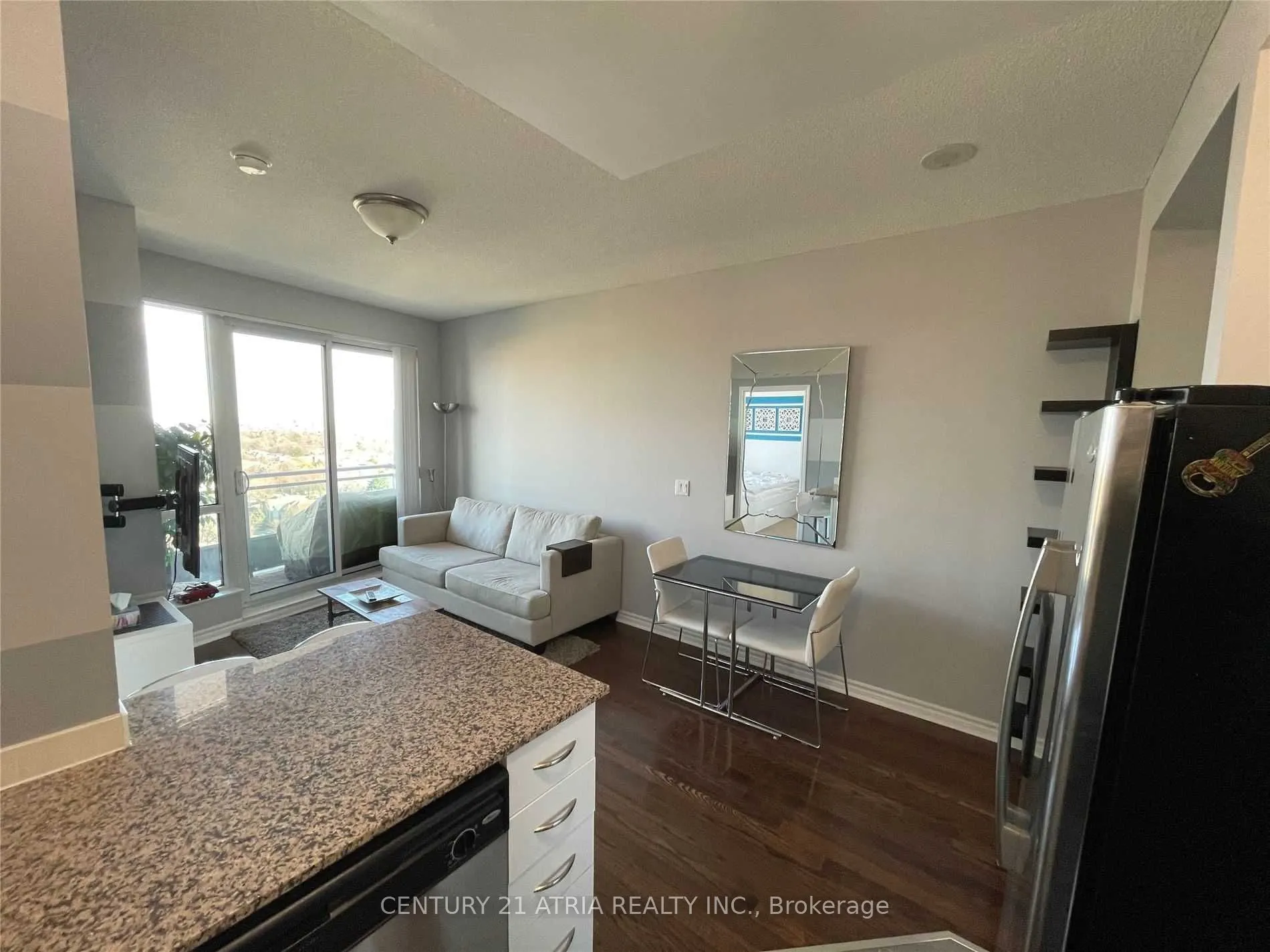18 Holmes Avenue #1412