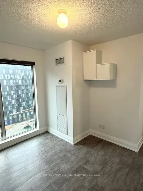 565 Wilson Avenue W #W804