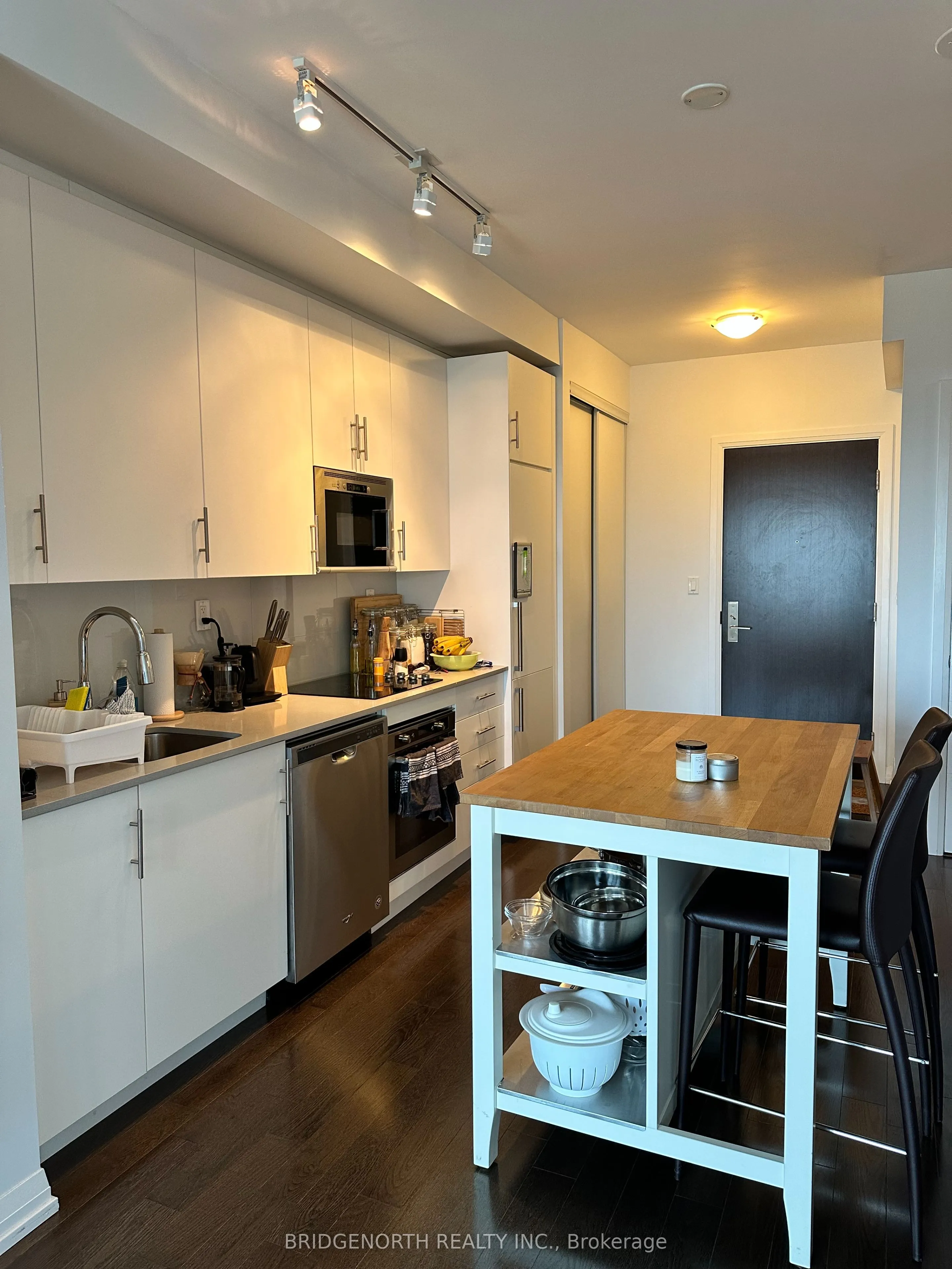 460 Adelaide Street E #1726
