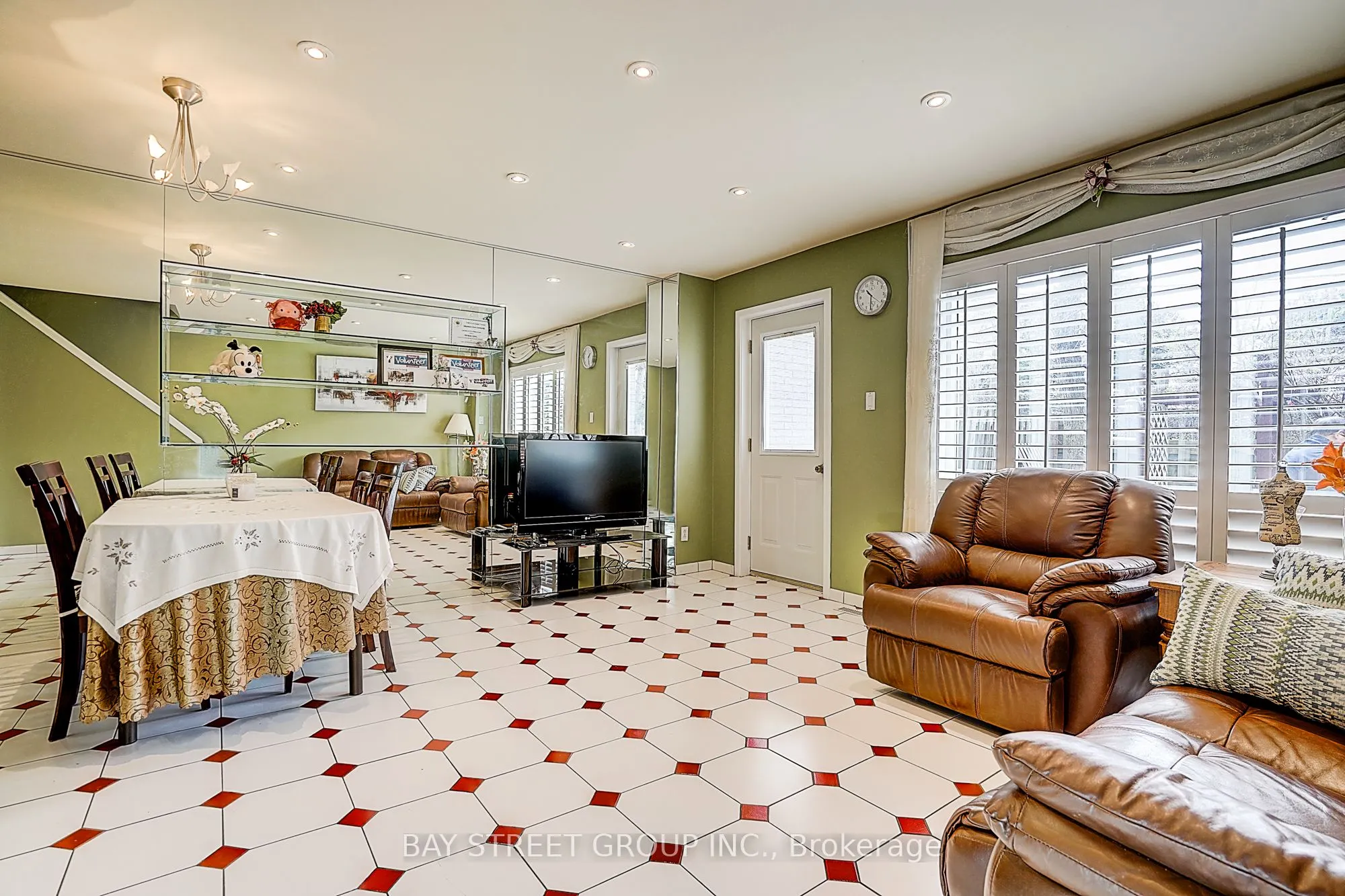 91 Rameau Drive #10