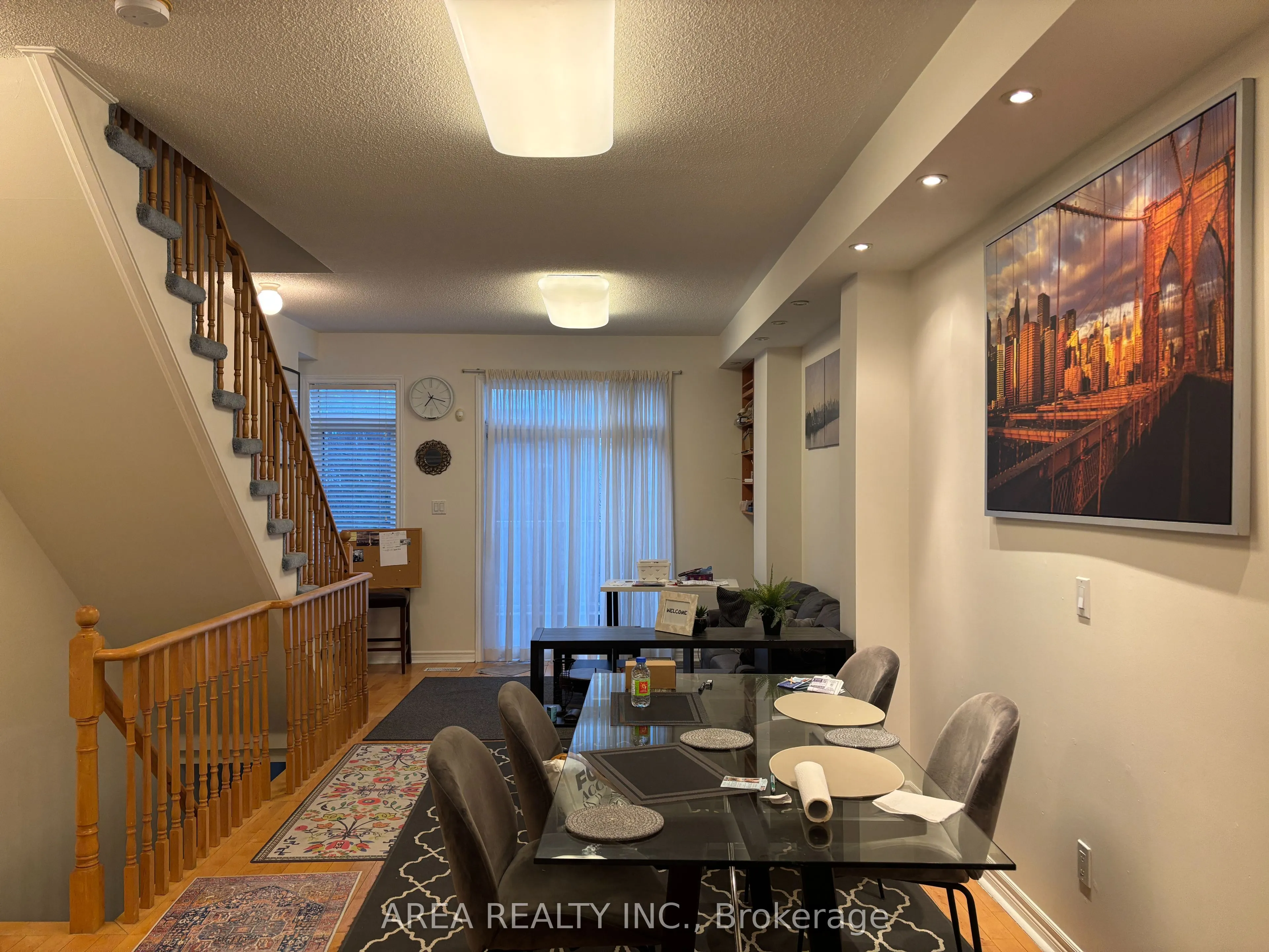 134A Finch Avenue W