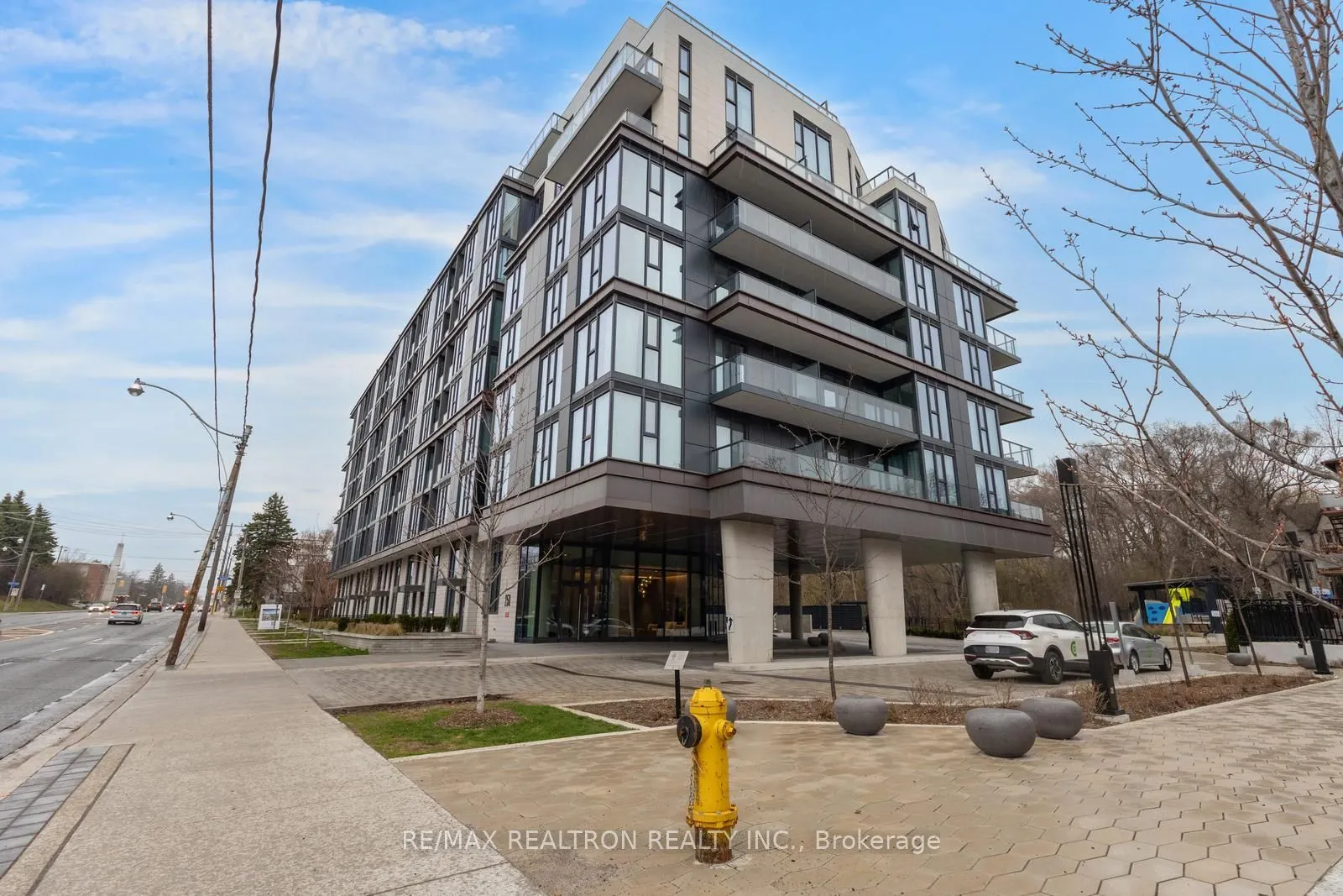 250 Lawrence Avenue W #416