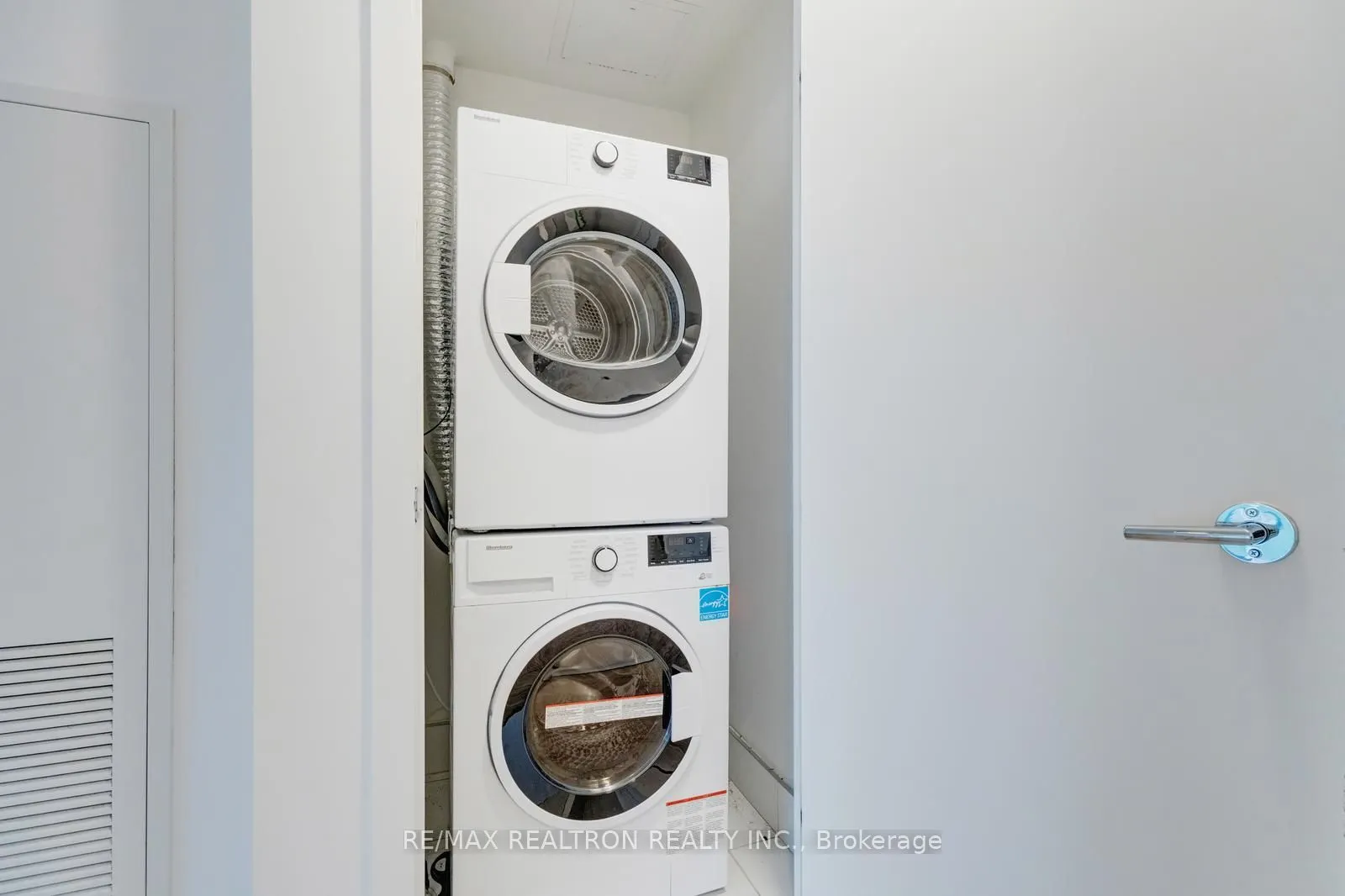 250 Lawrence Avenue W #416