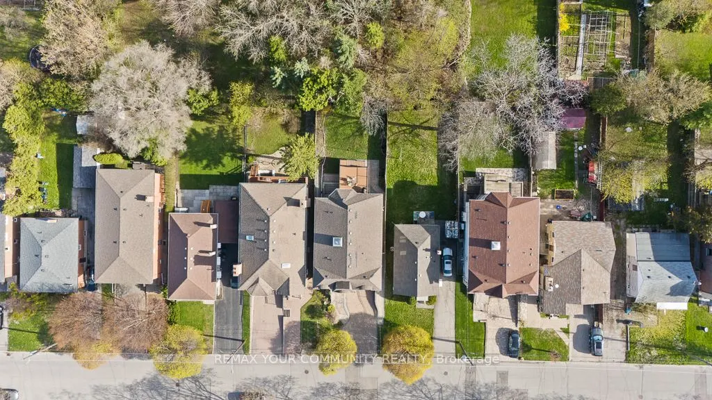 71 Newton Drive