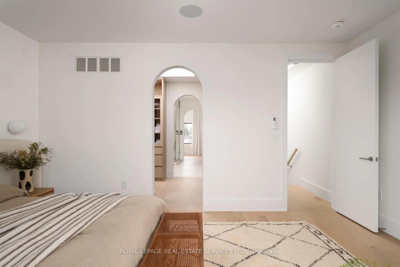 393A Arlington Avenue