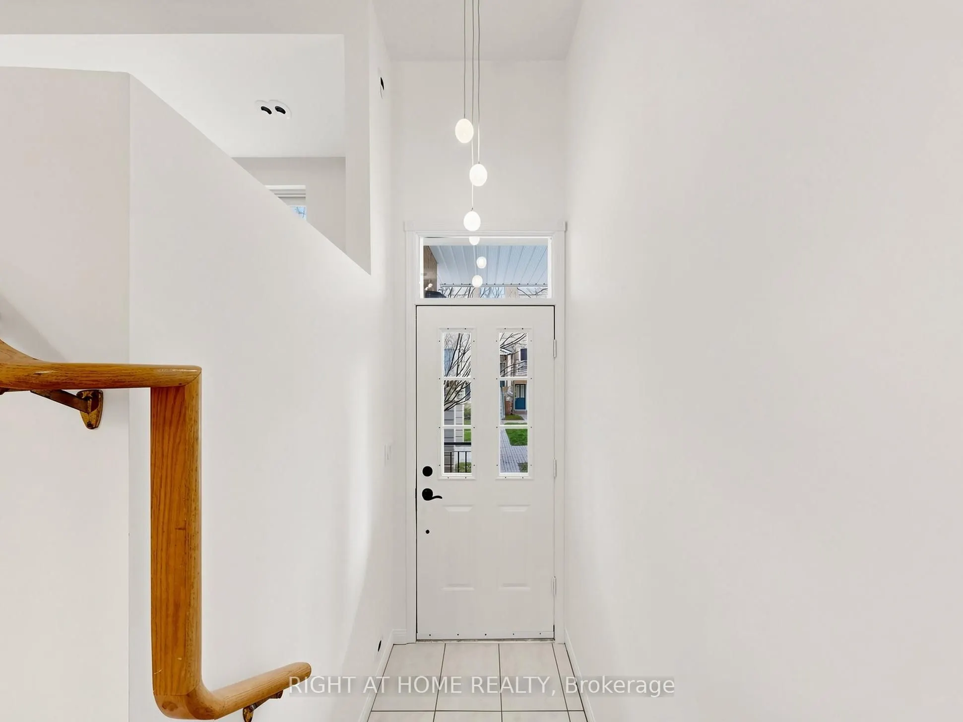 28 Sommerset Way #1520