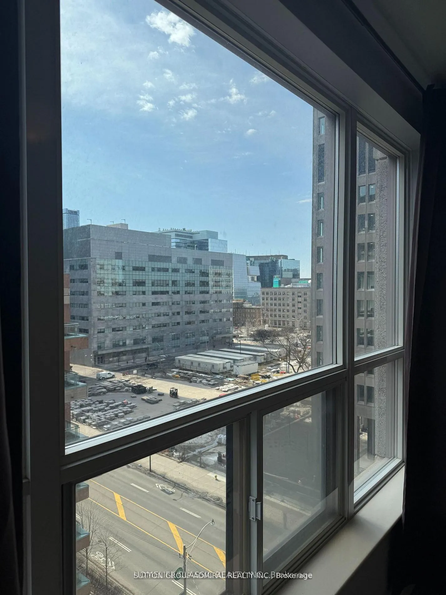 909 Bay Street #905