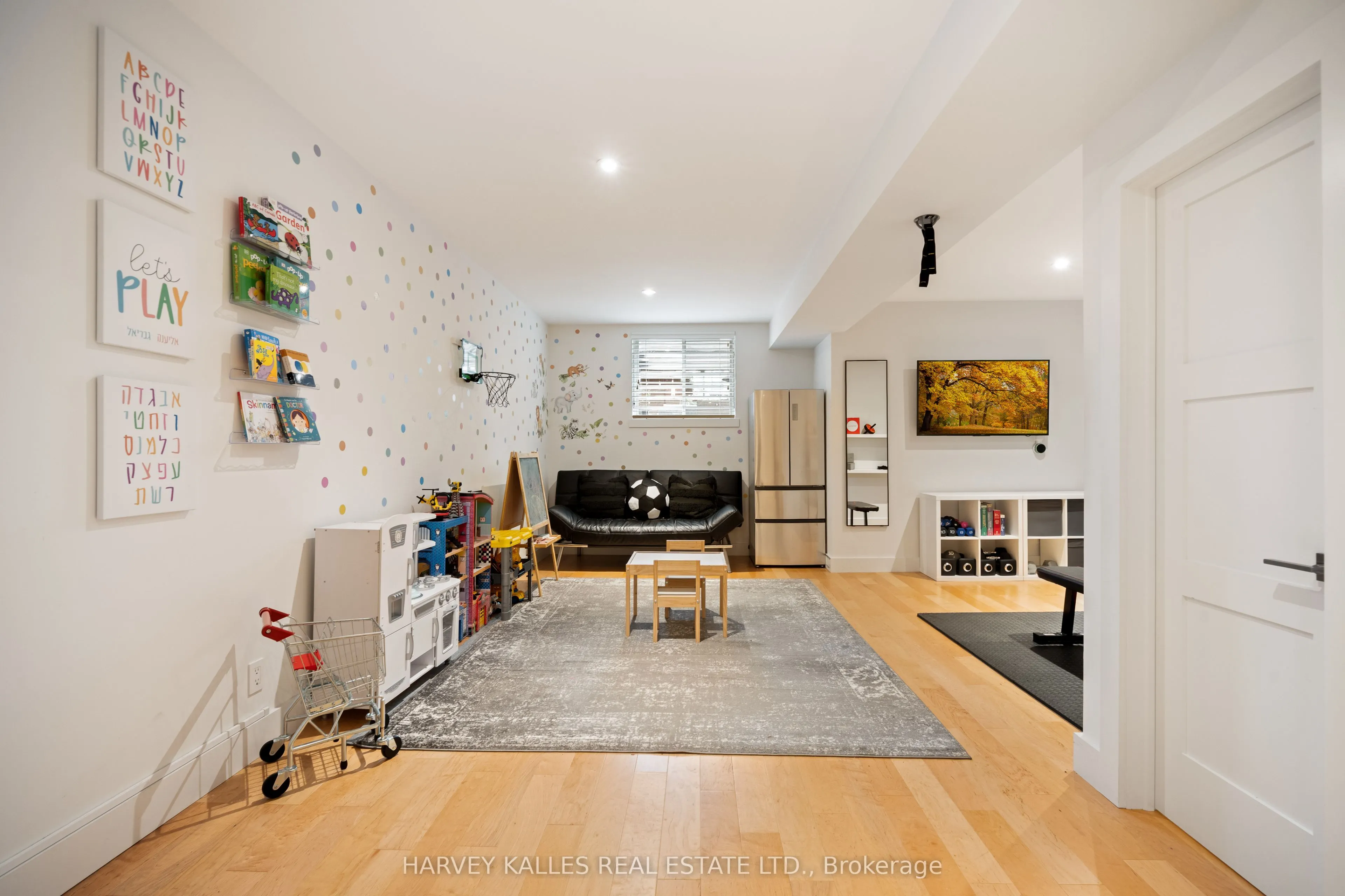 434 Bedford Park Avenue