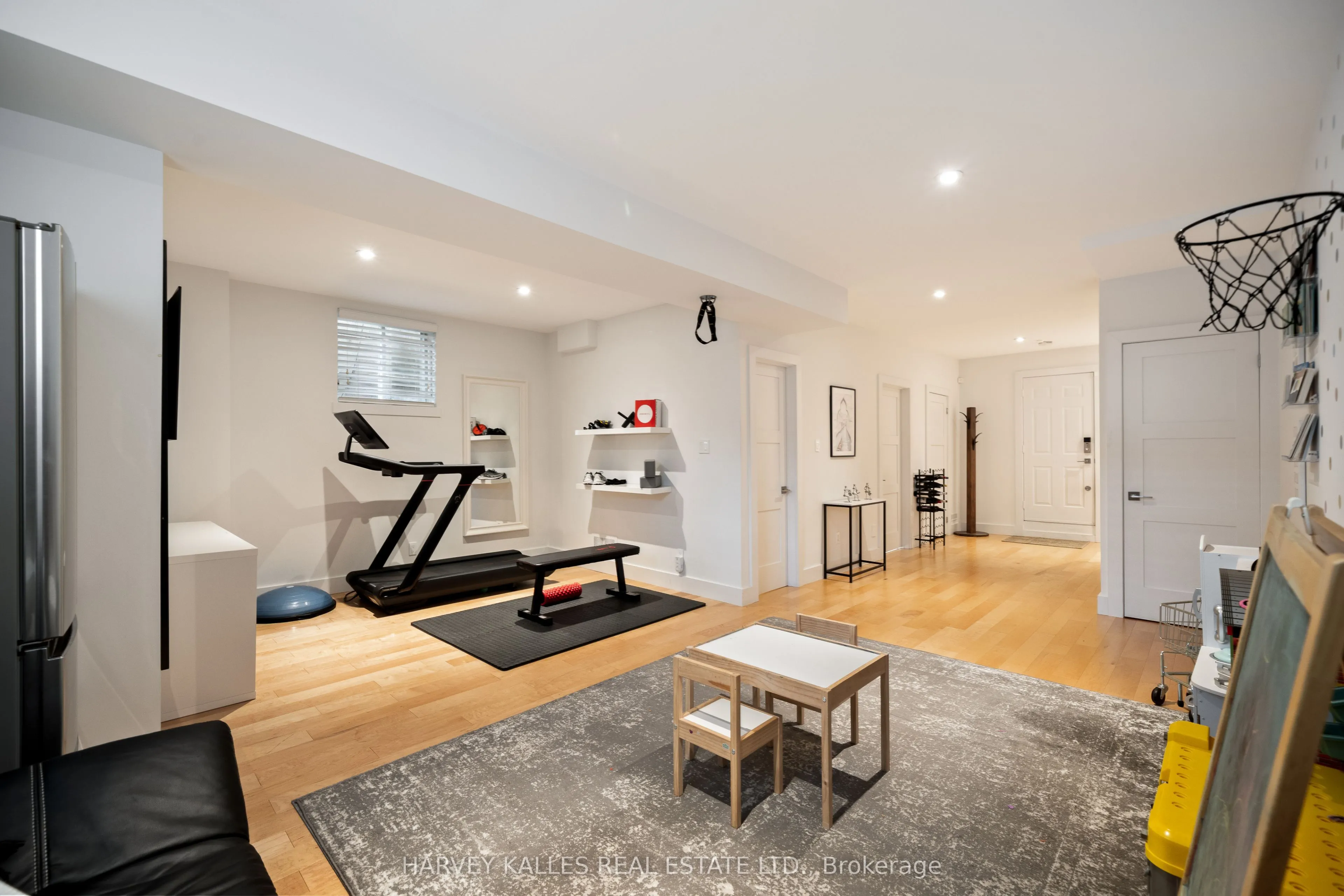 434 Bedford Park Avenue