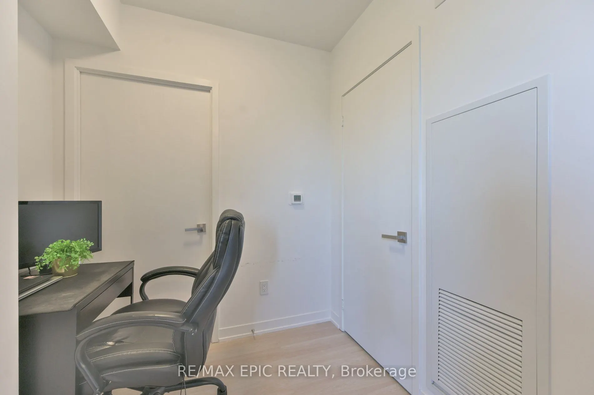 500 Wilson Avenue #622