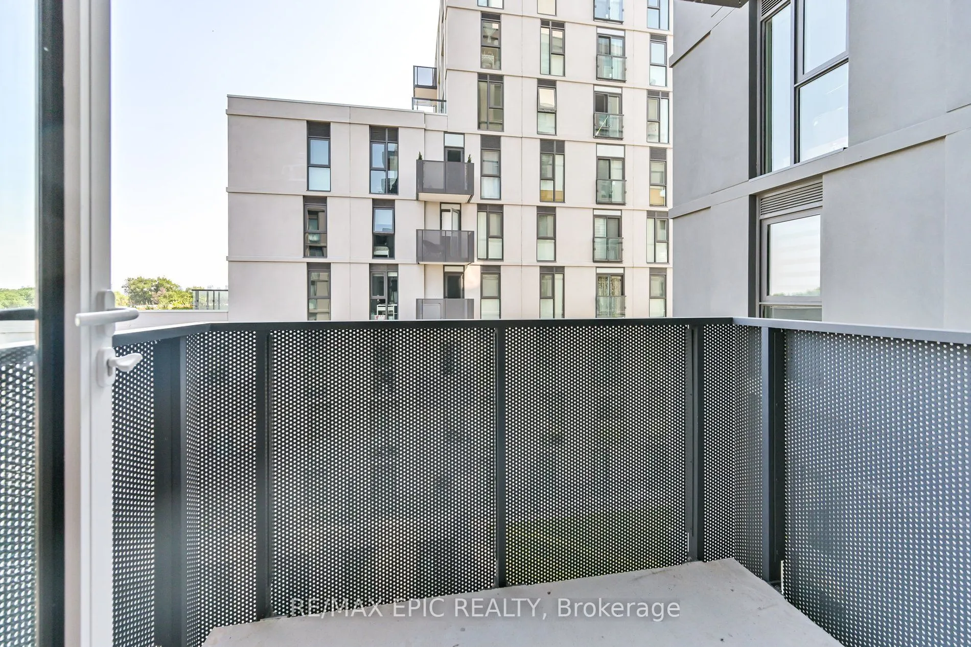 500 Wilson Avenue #622
