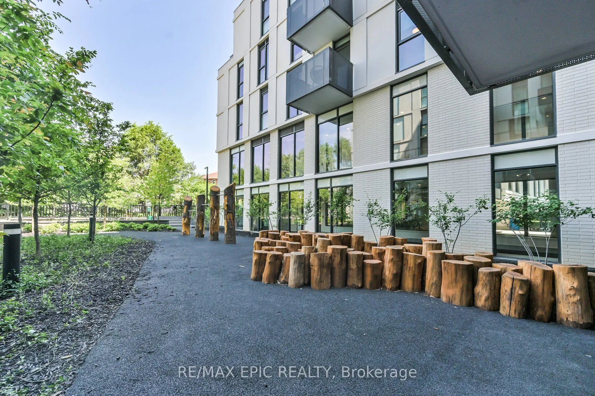 500 Wilson Avenue #622