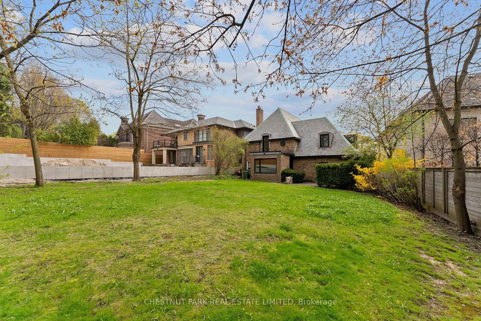 42 Glenayr Road