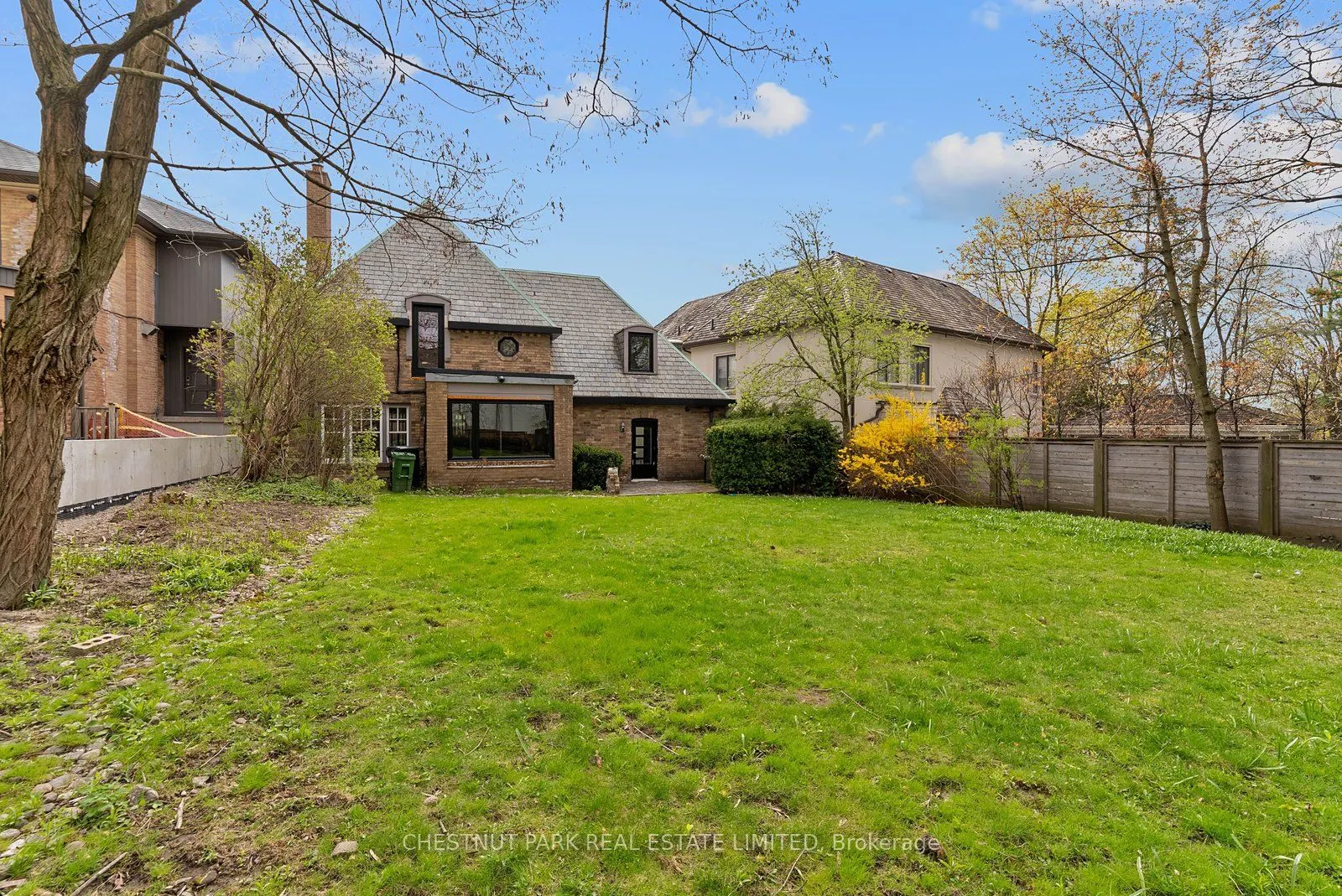 42 Glenayr Road