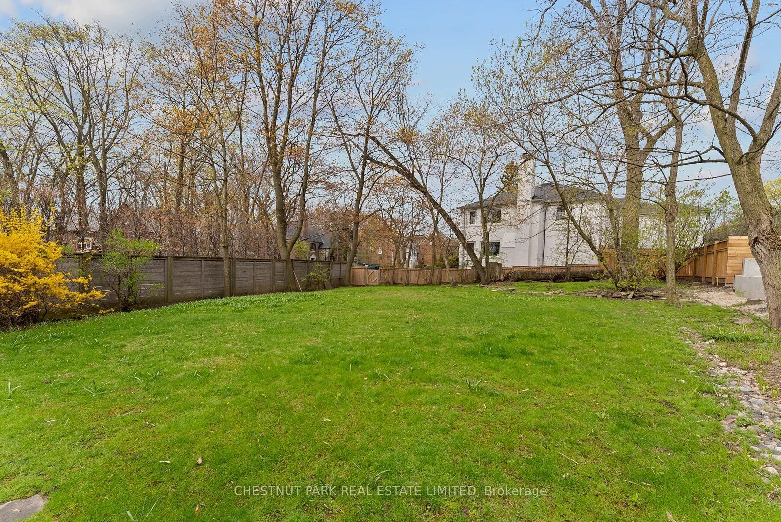 42 Glenayr Road