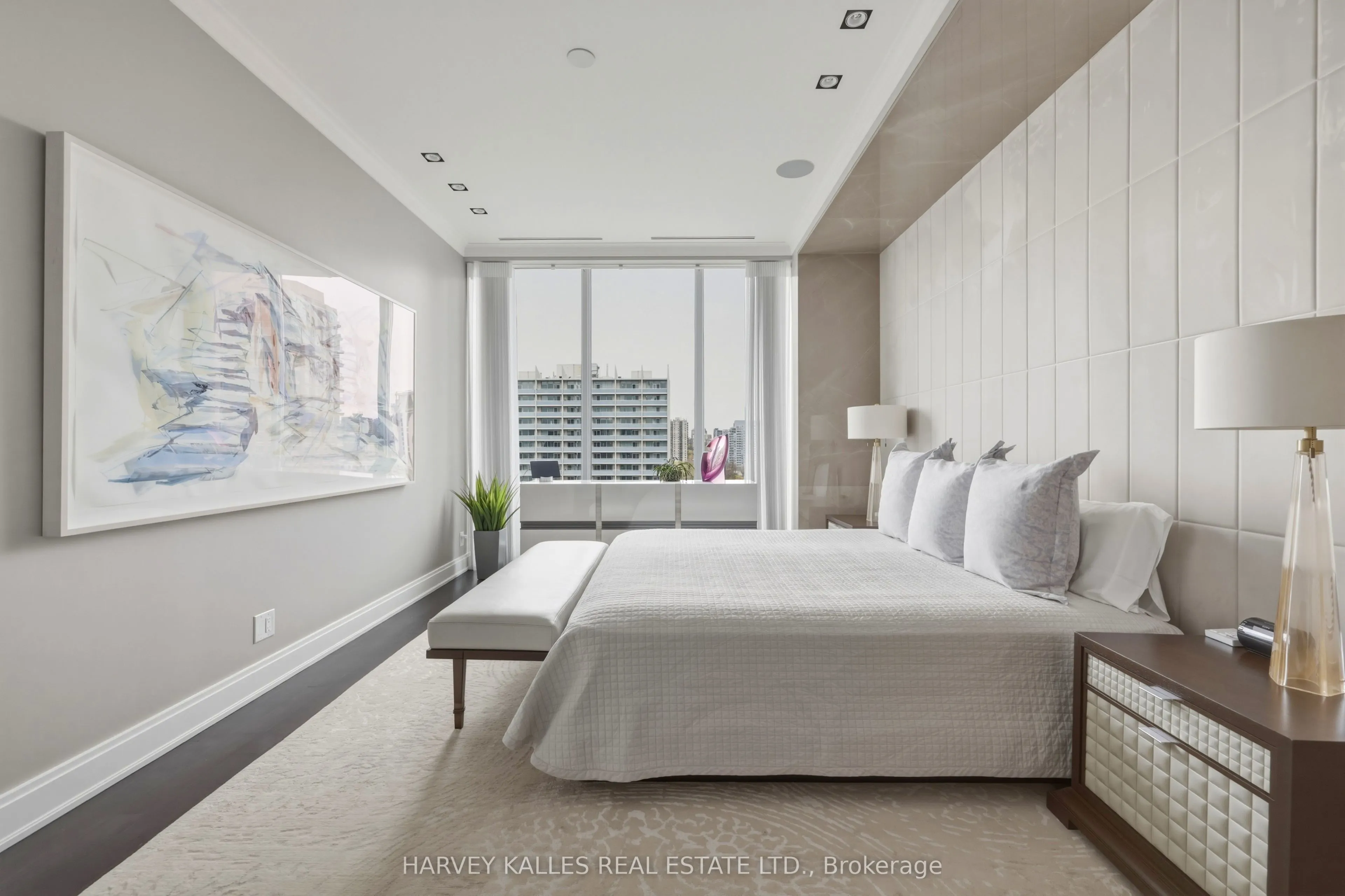 206 Bloor Street W #1501