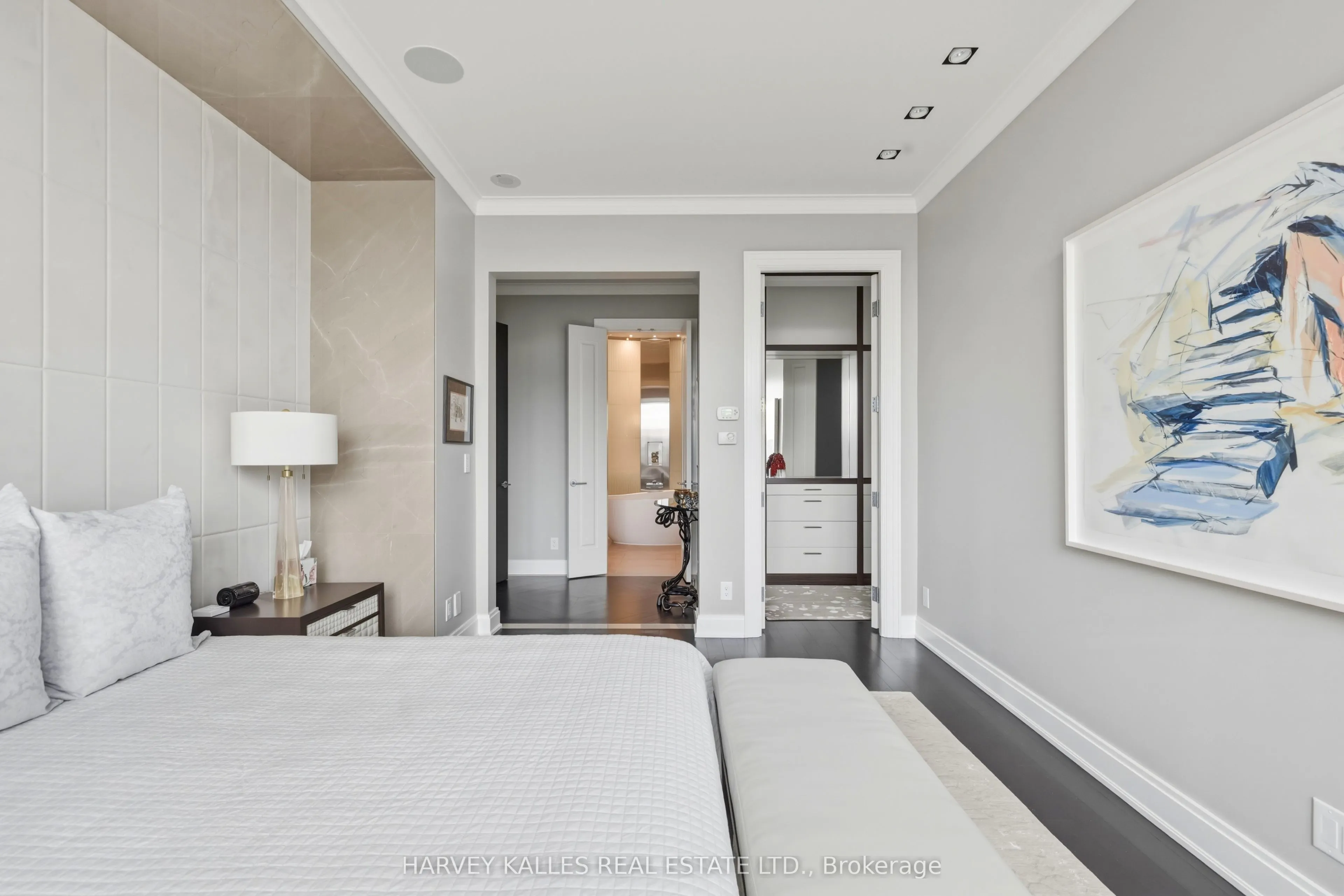 206 Bloor Street W #1501