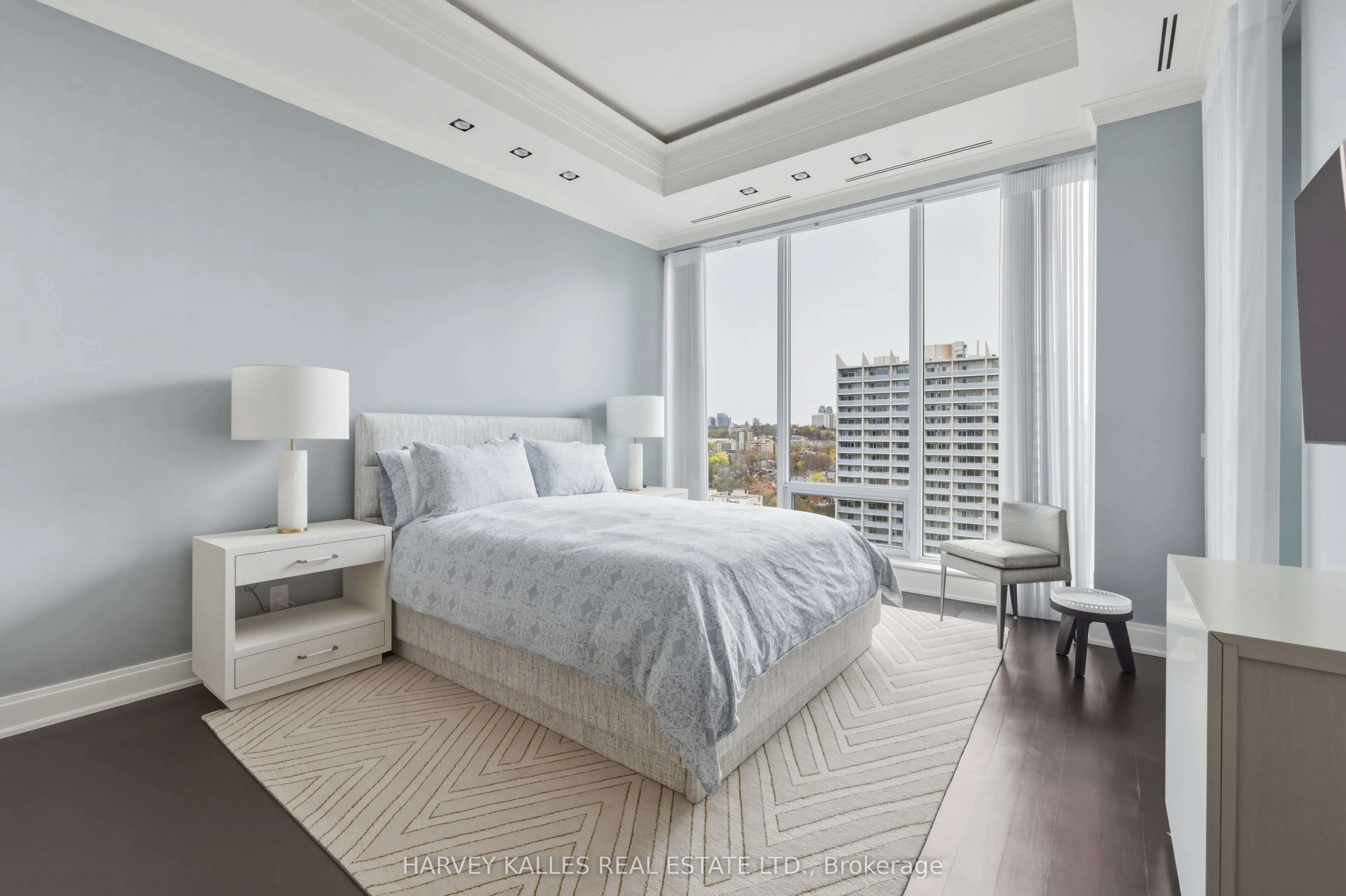 206 Bloor Street W #1501