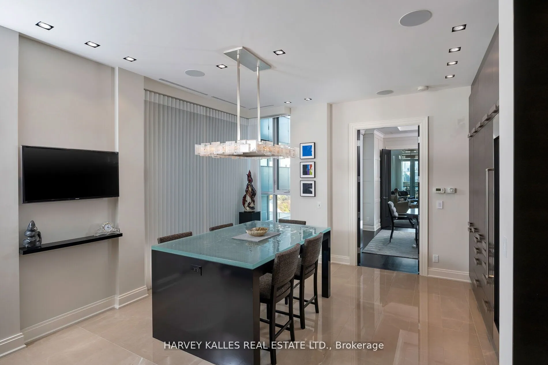 206 Bloor Street W #1501