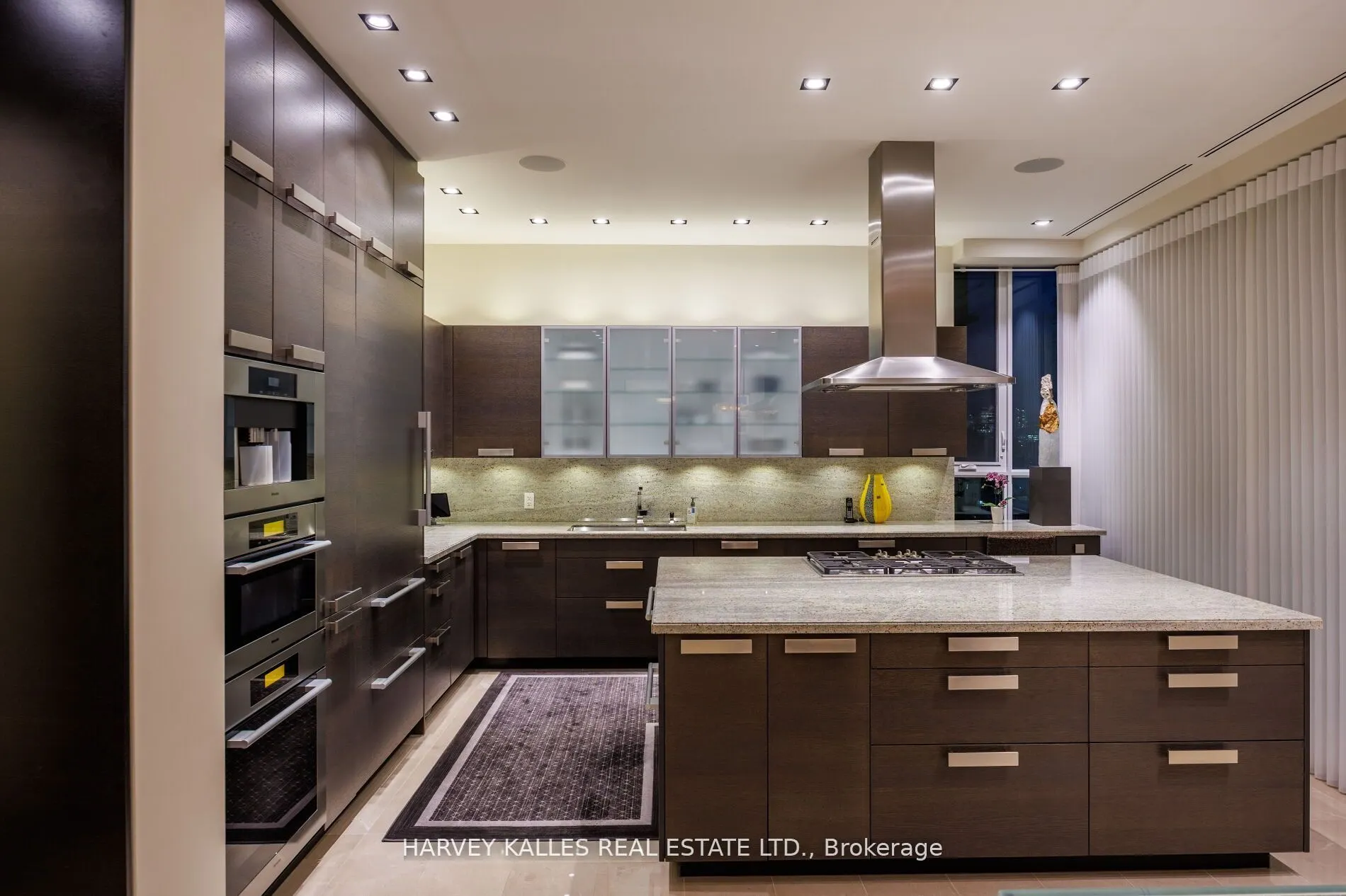 206 Bloor Street W #1501