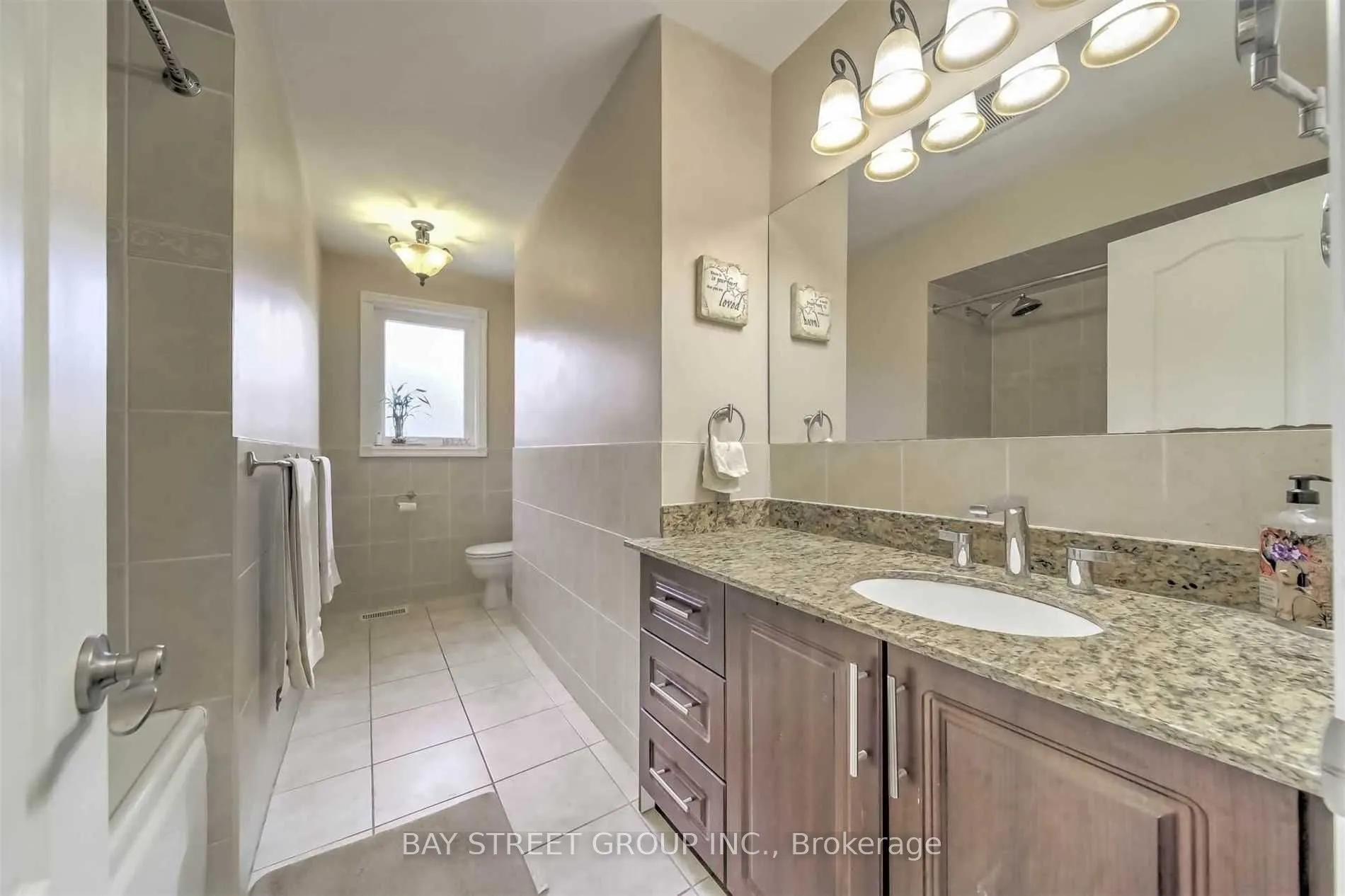 33 Heathview Avenue