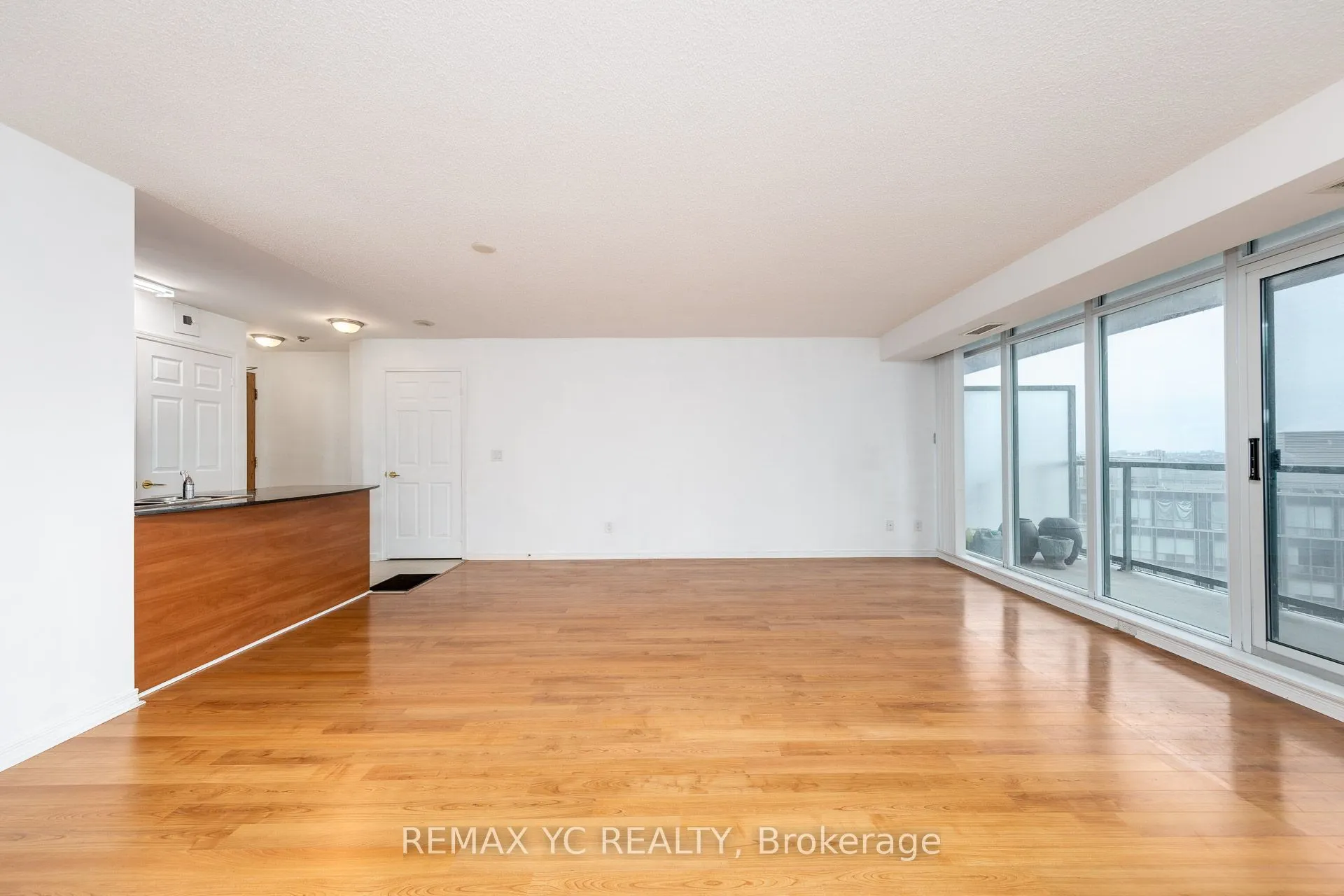 5500 Yonge Street #2410