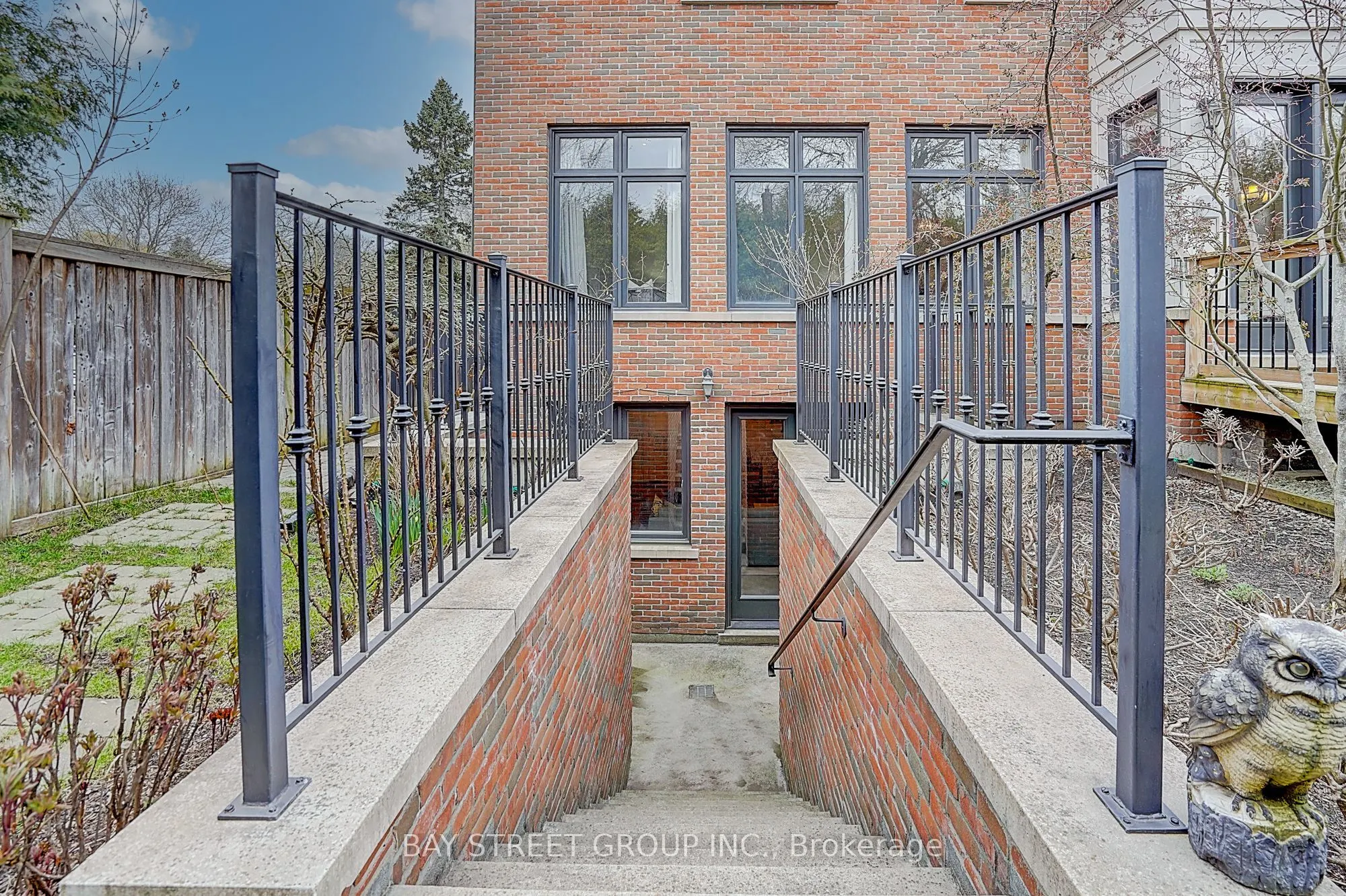 28 Carnwath Crescent